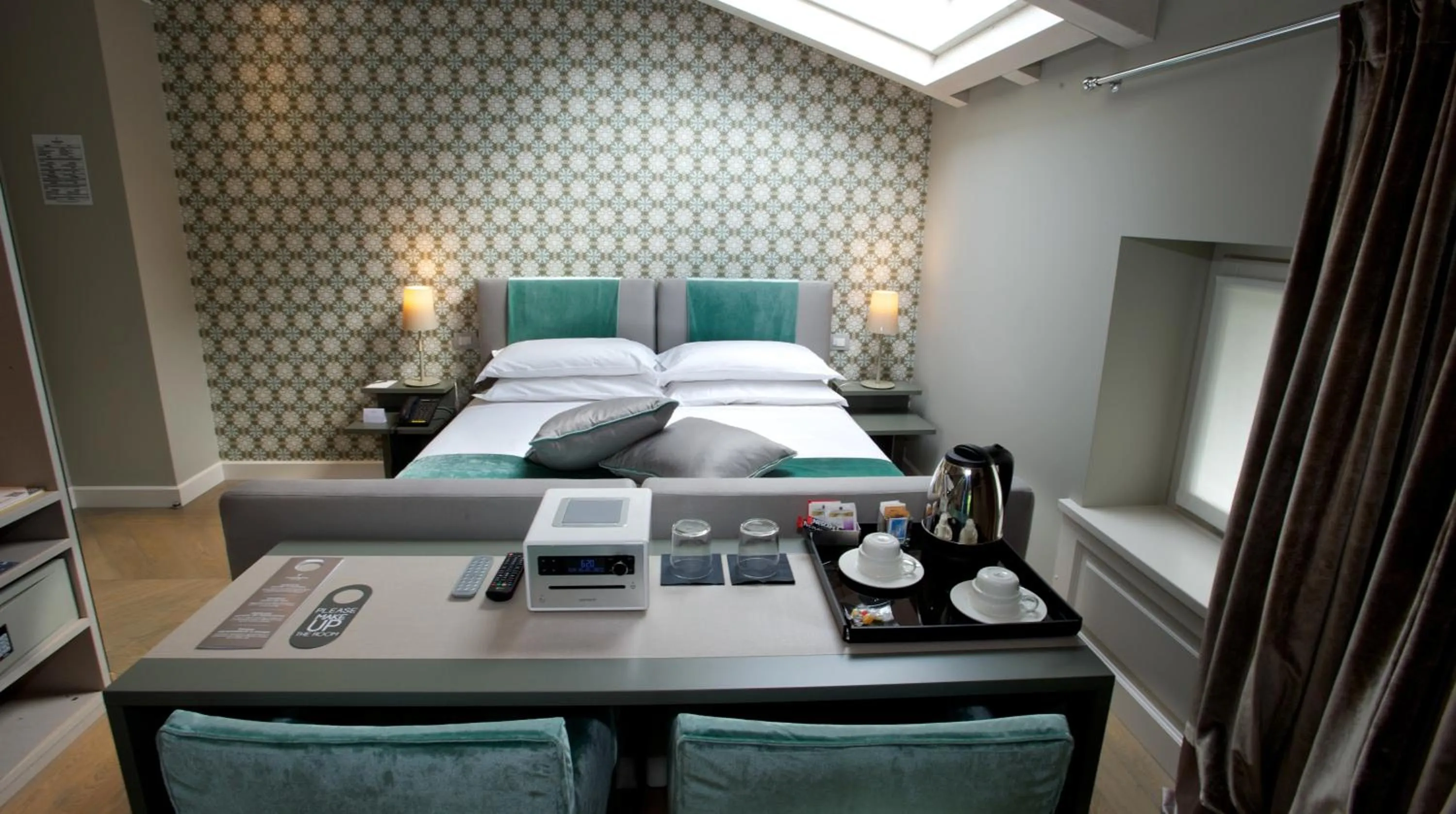 Photo of the whole room, Bed in Fuori Porta House