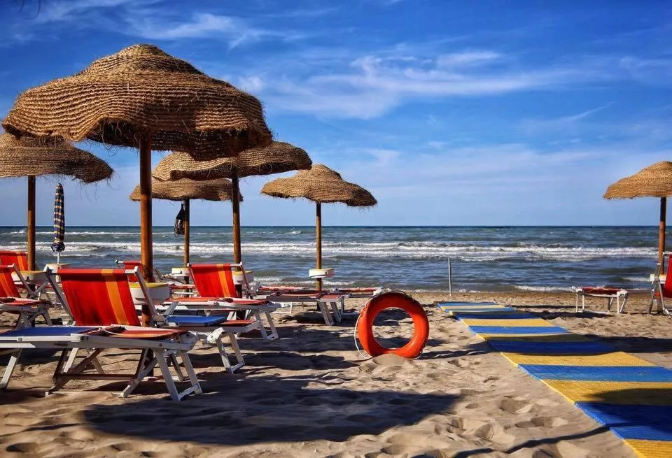 Beach in Hotel Dinarica