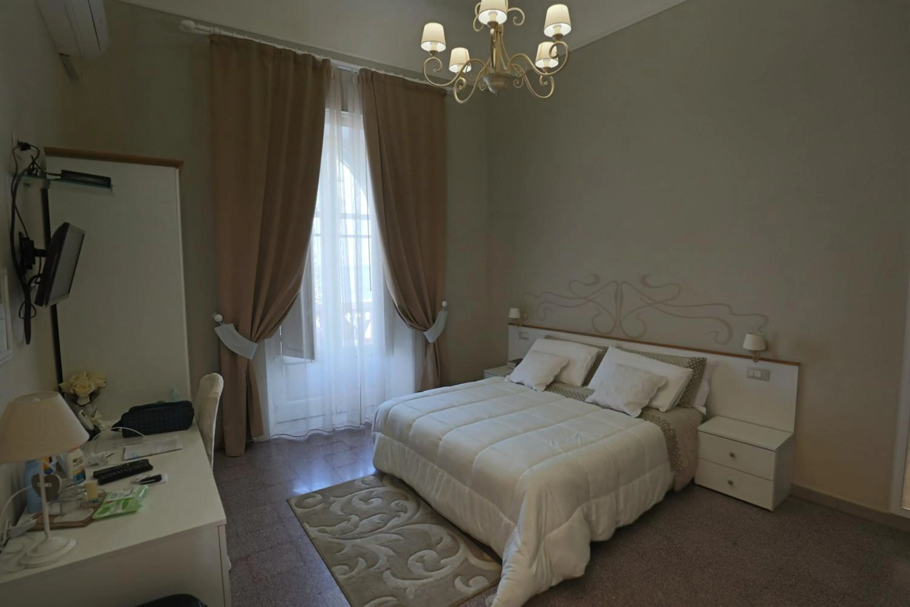 Photo of the whole room, Bed in B&B Villa Raineri