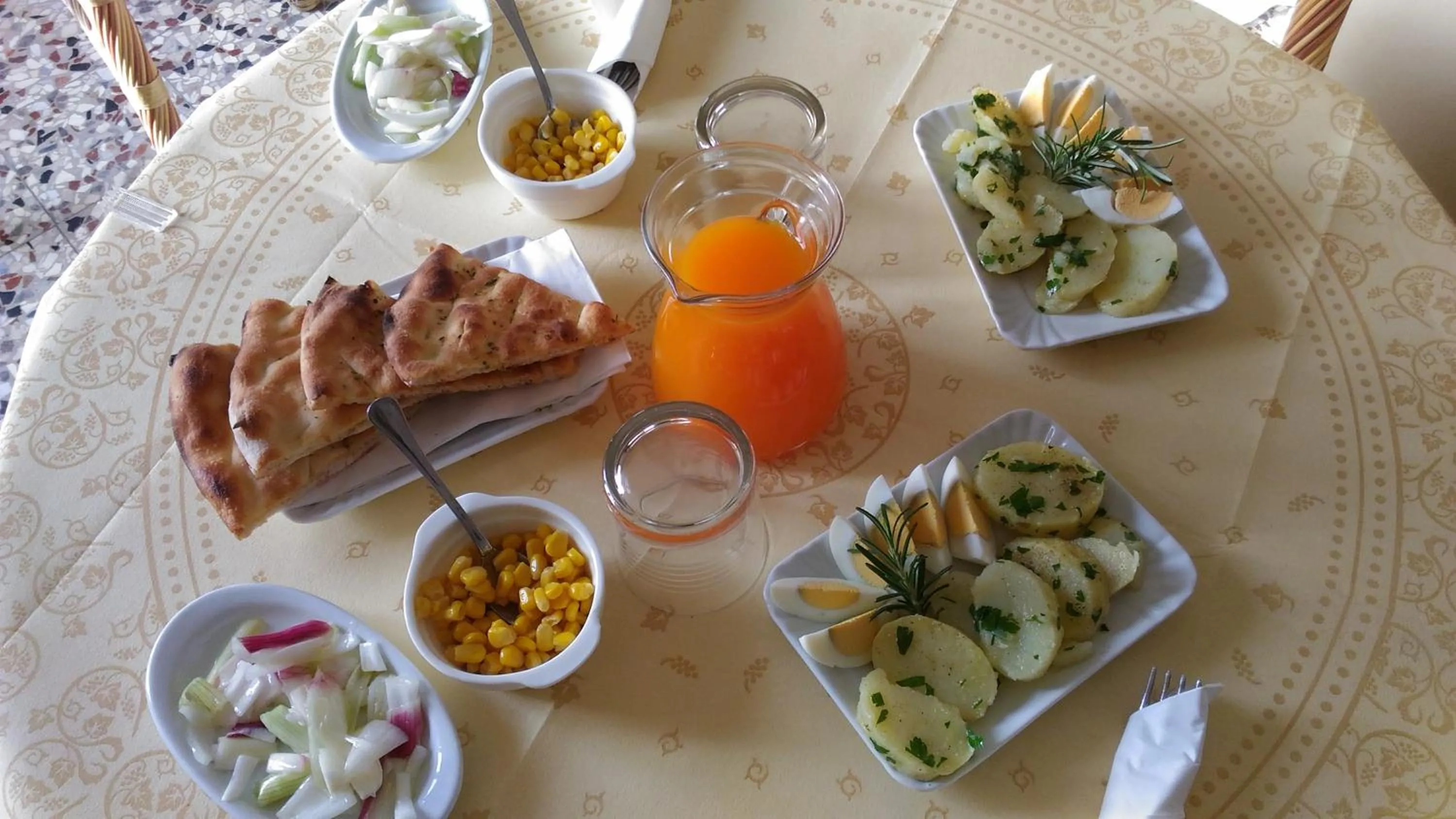 Food in B&B Villa Raineri