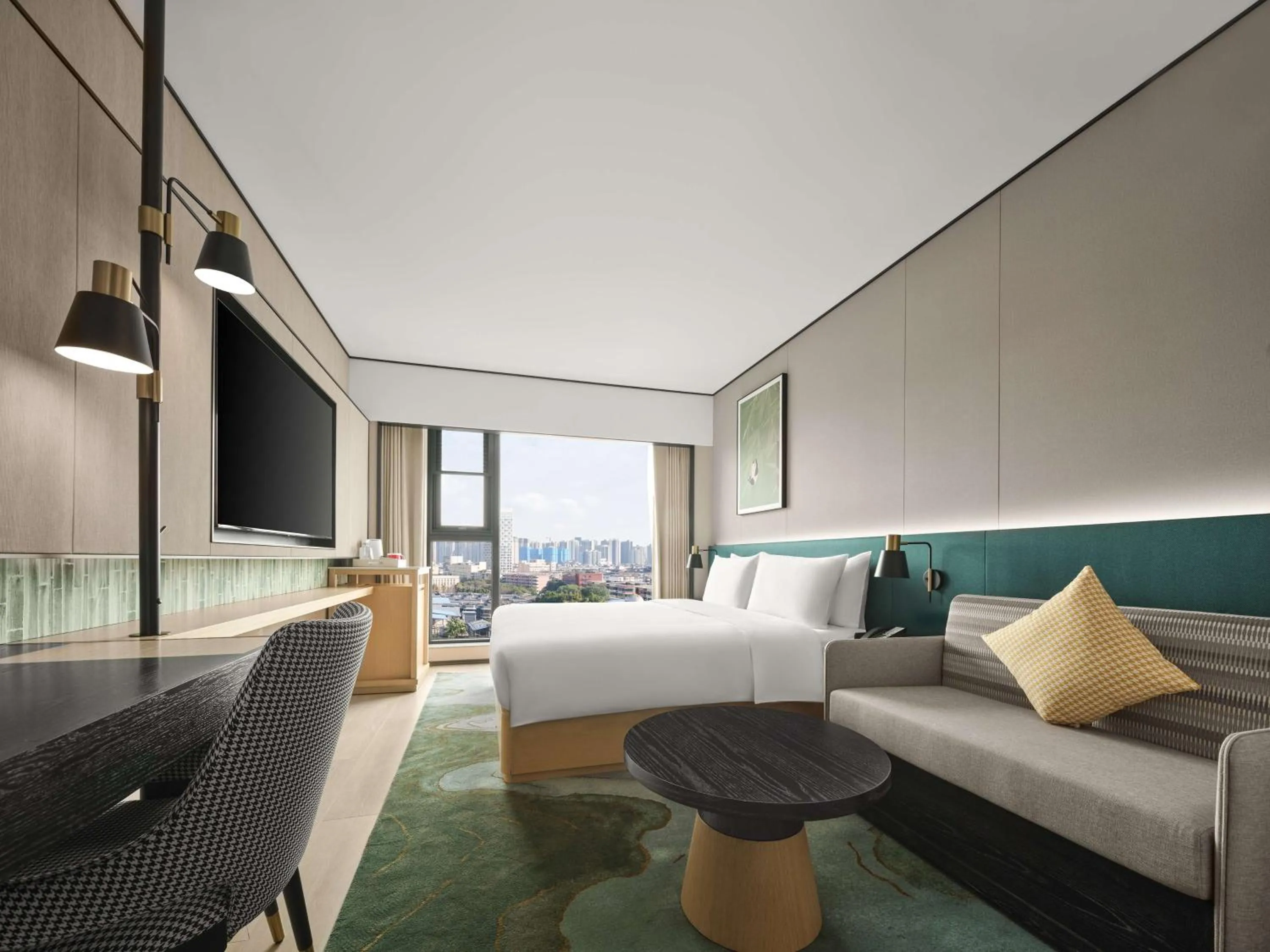 Bed in Hilton Garden Inn Chengdu Tianfu Panda Tower