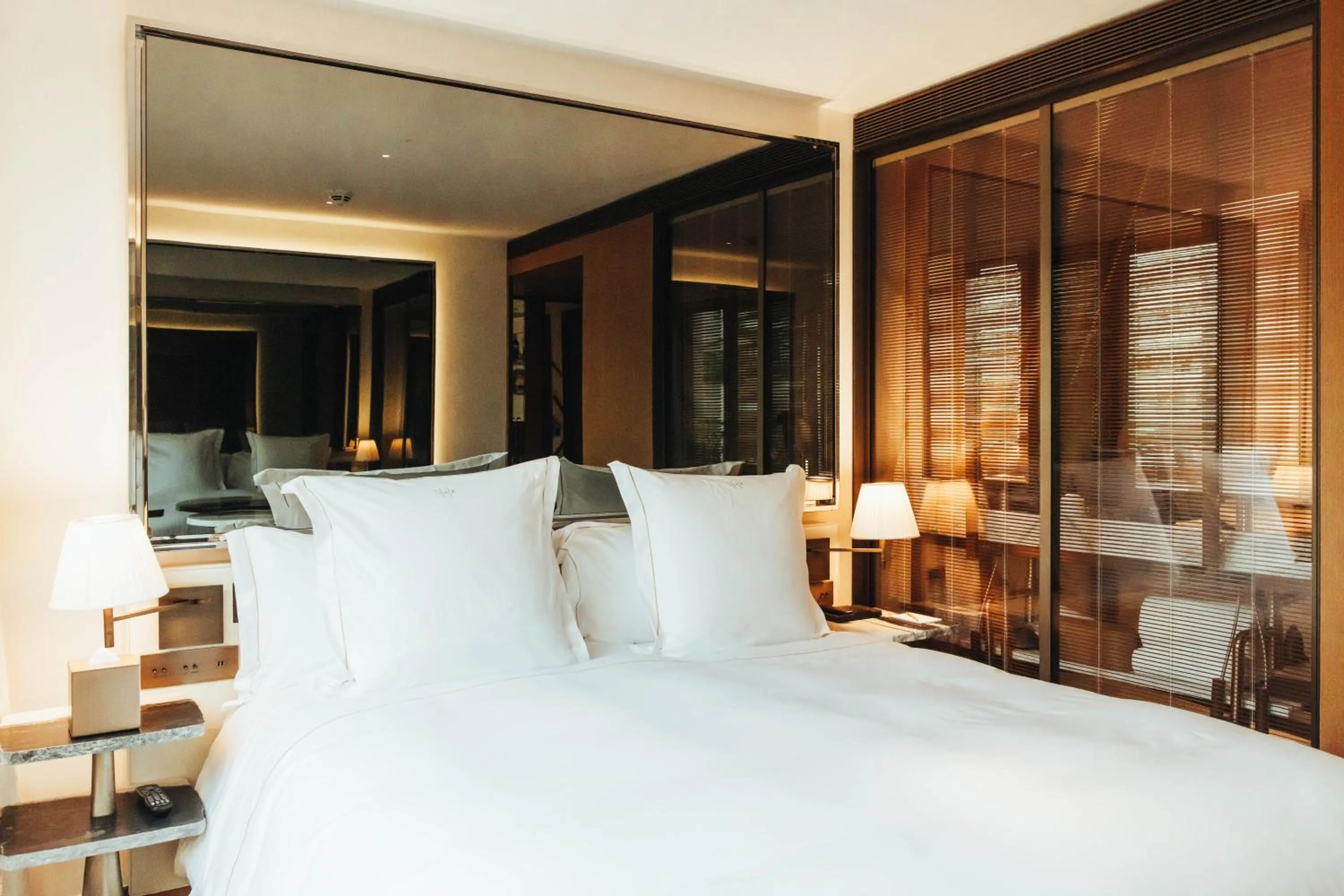 Bed in Hotel SAX Paris, LXR Hotels & Resorts