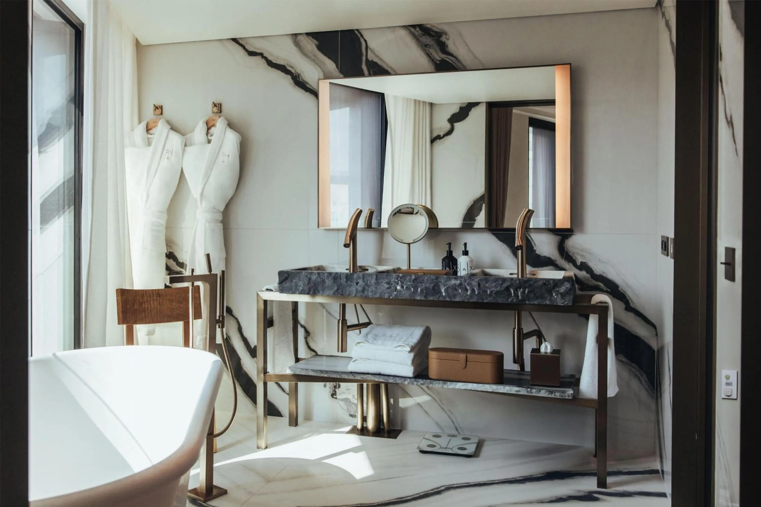 Bathroom in Hotel SAX Paris, LXR Hotels & Resorts