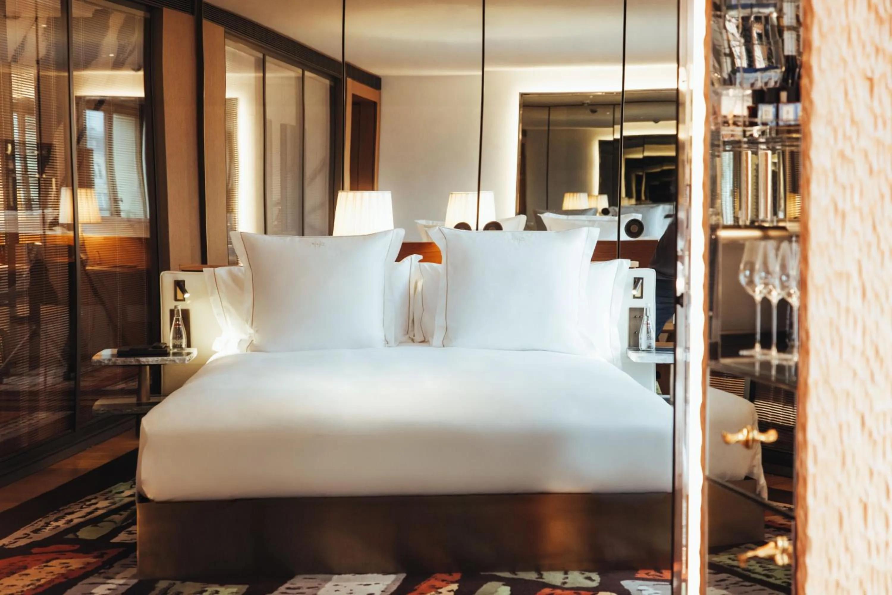 Bed in Hotel SAX Paris, LXR Hotels & Resorts