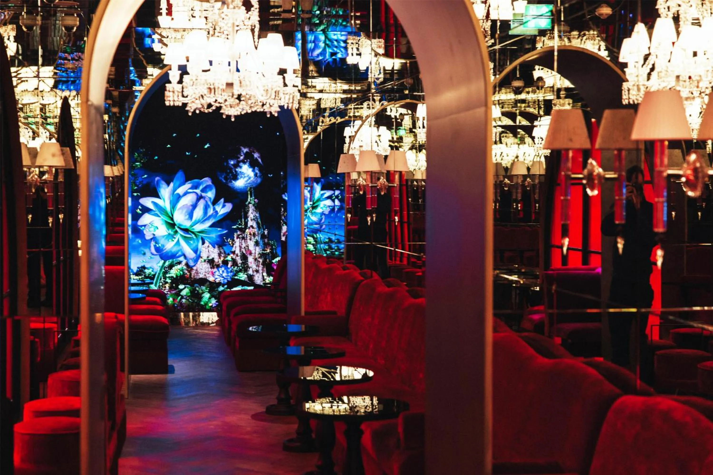 Restaurant/places to eat in Hotel SAX Paris, LXR Hotels & Resorts