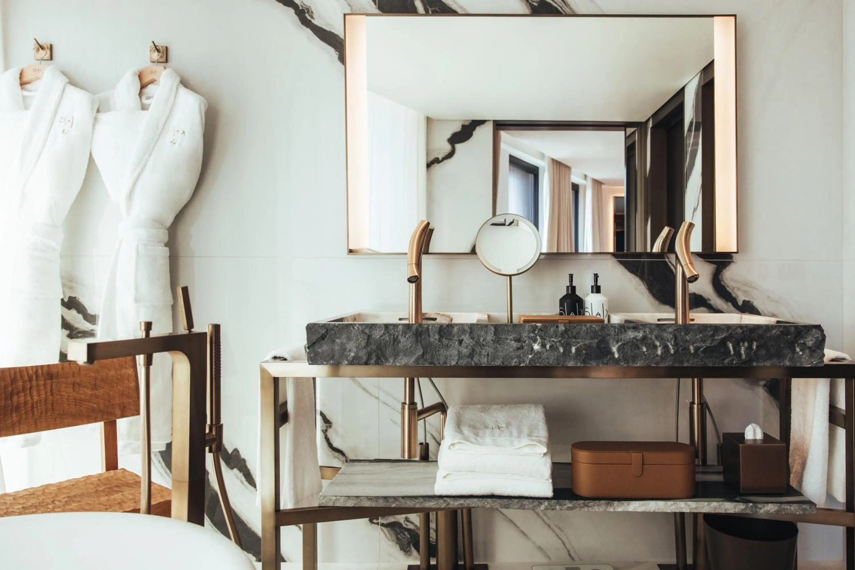 Bathroom in Hotel SAX Paris, LXR Hotels & Resorts