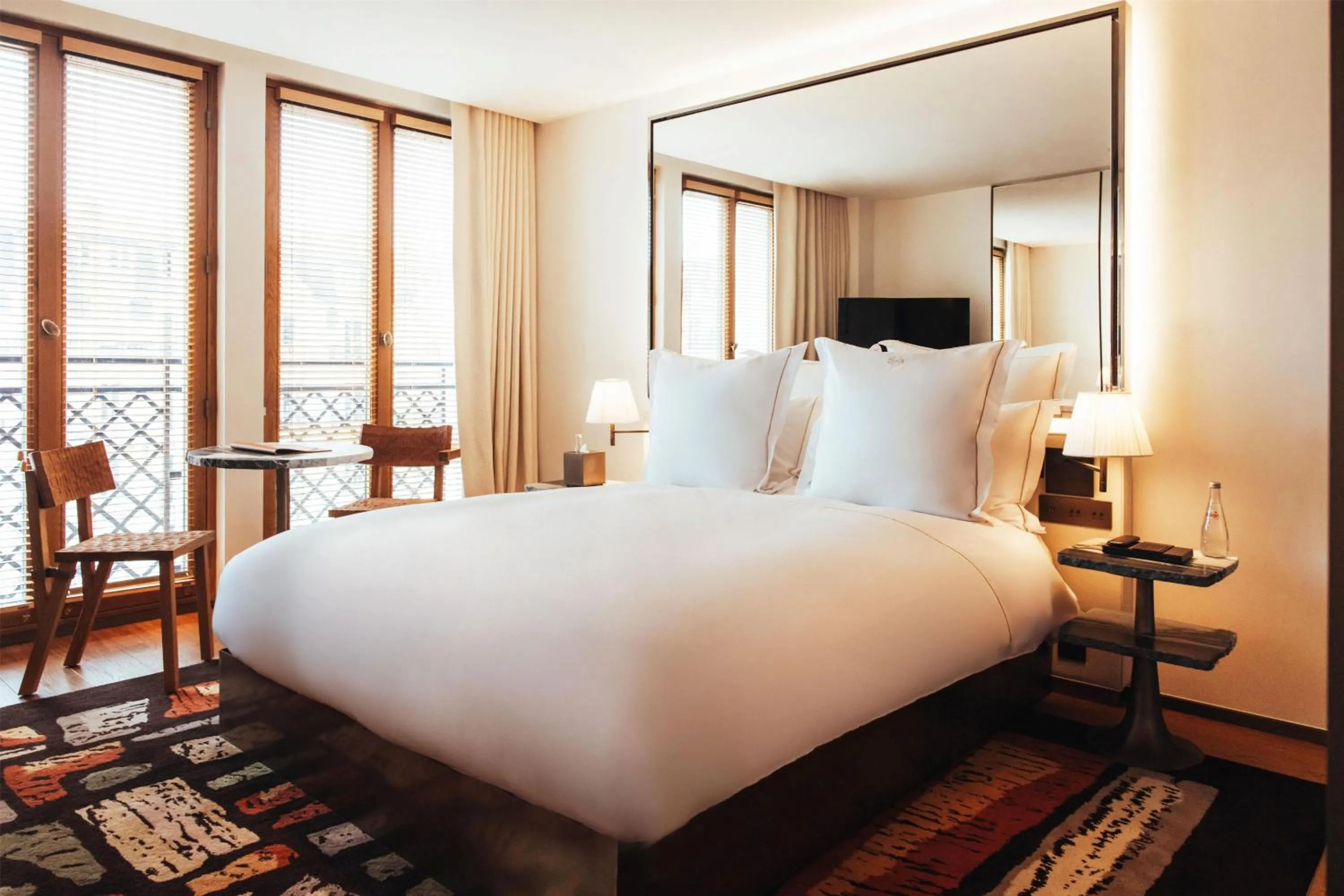 Bed in Hotel SAX Paris, LXR Hotels & Resorts