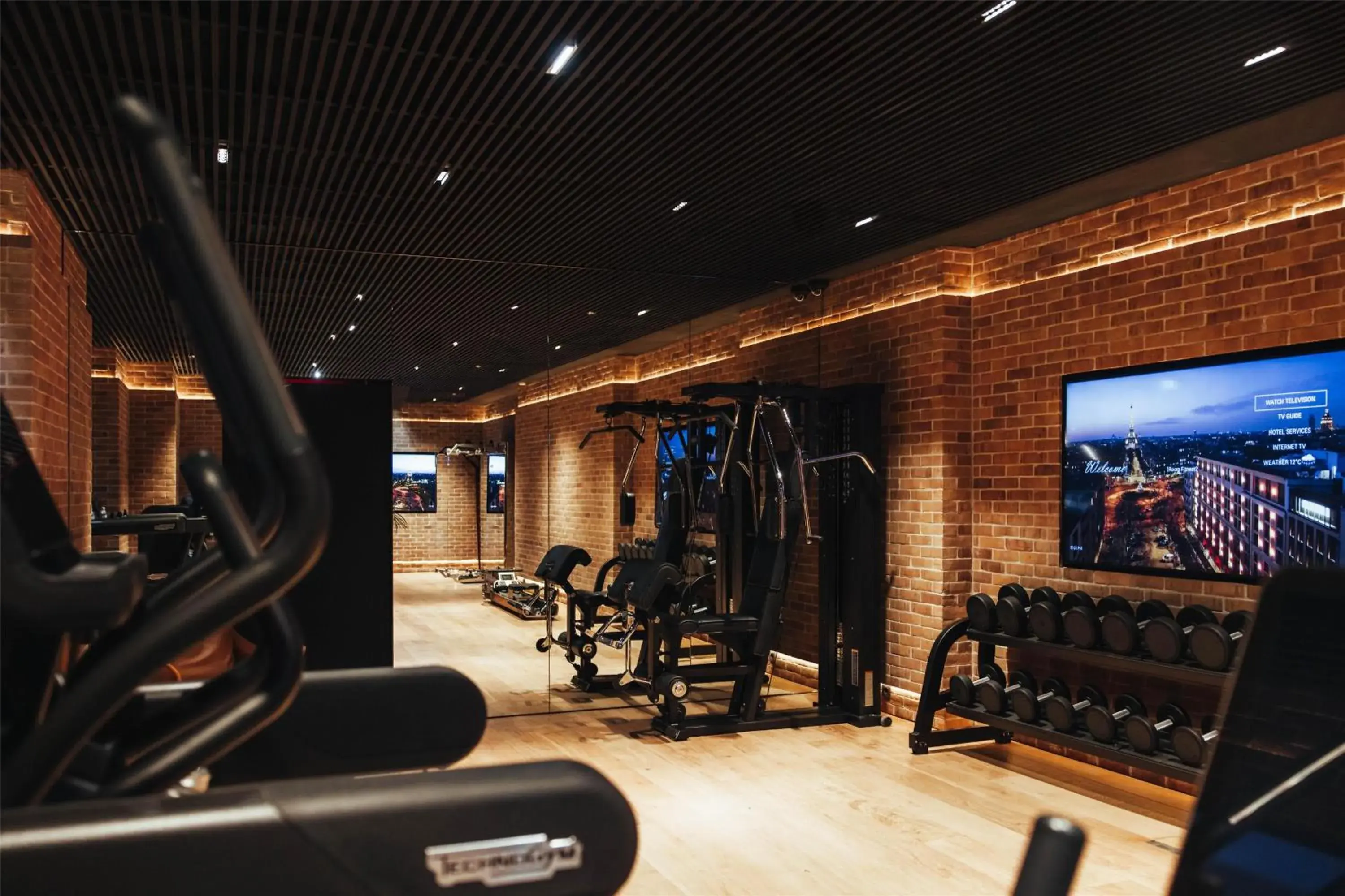Fitness centre/facilities in Hotel SAX Paris, LXR Hotels & Resorts Fitness centre/facilities in Hotel SAX Paris, LXR Hotels & Resorts