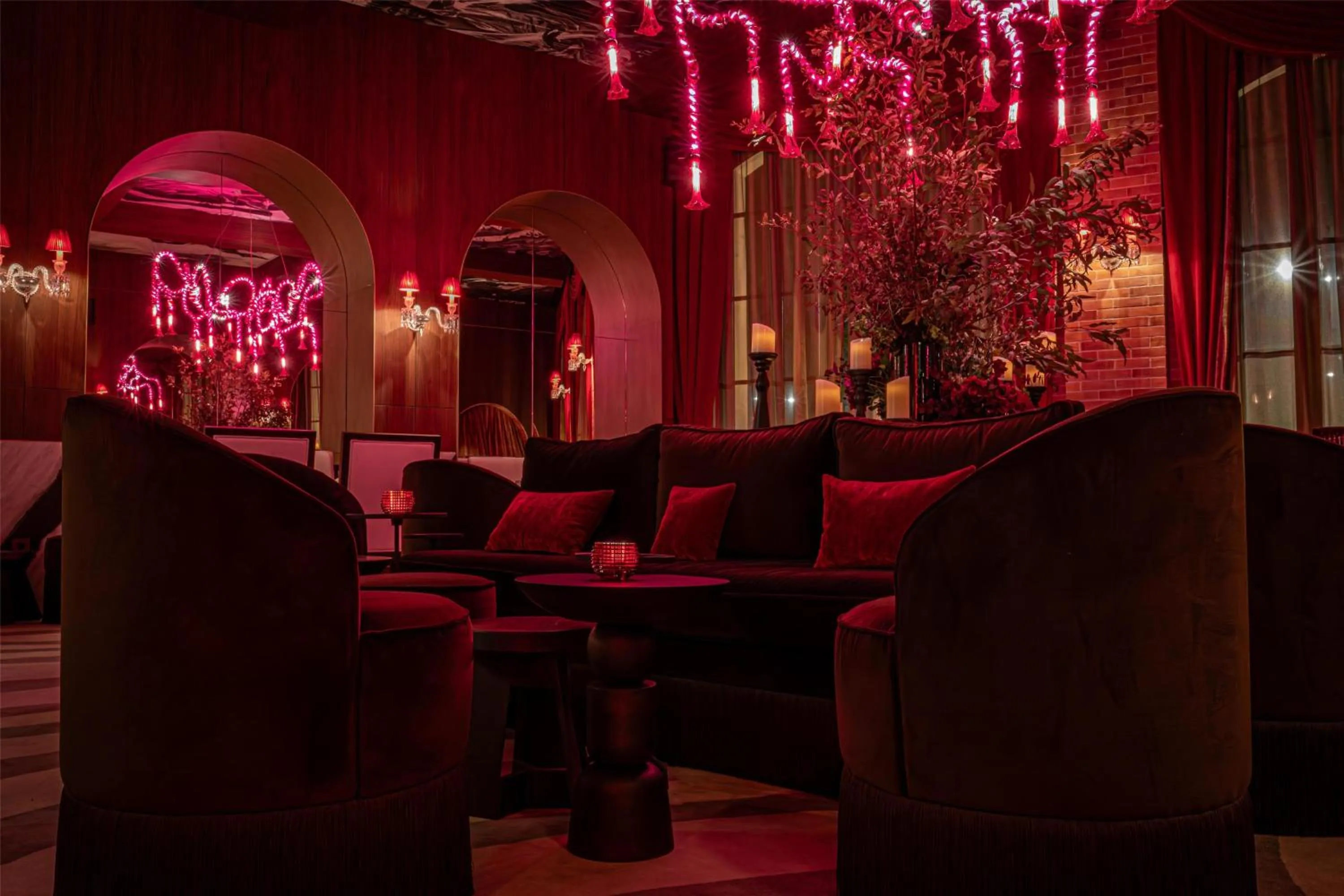 Restaurant/places to eat in Hotel SAX Paris, LXR Hotels & Resorts