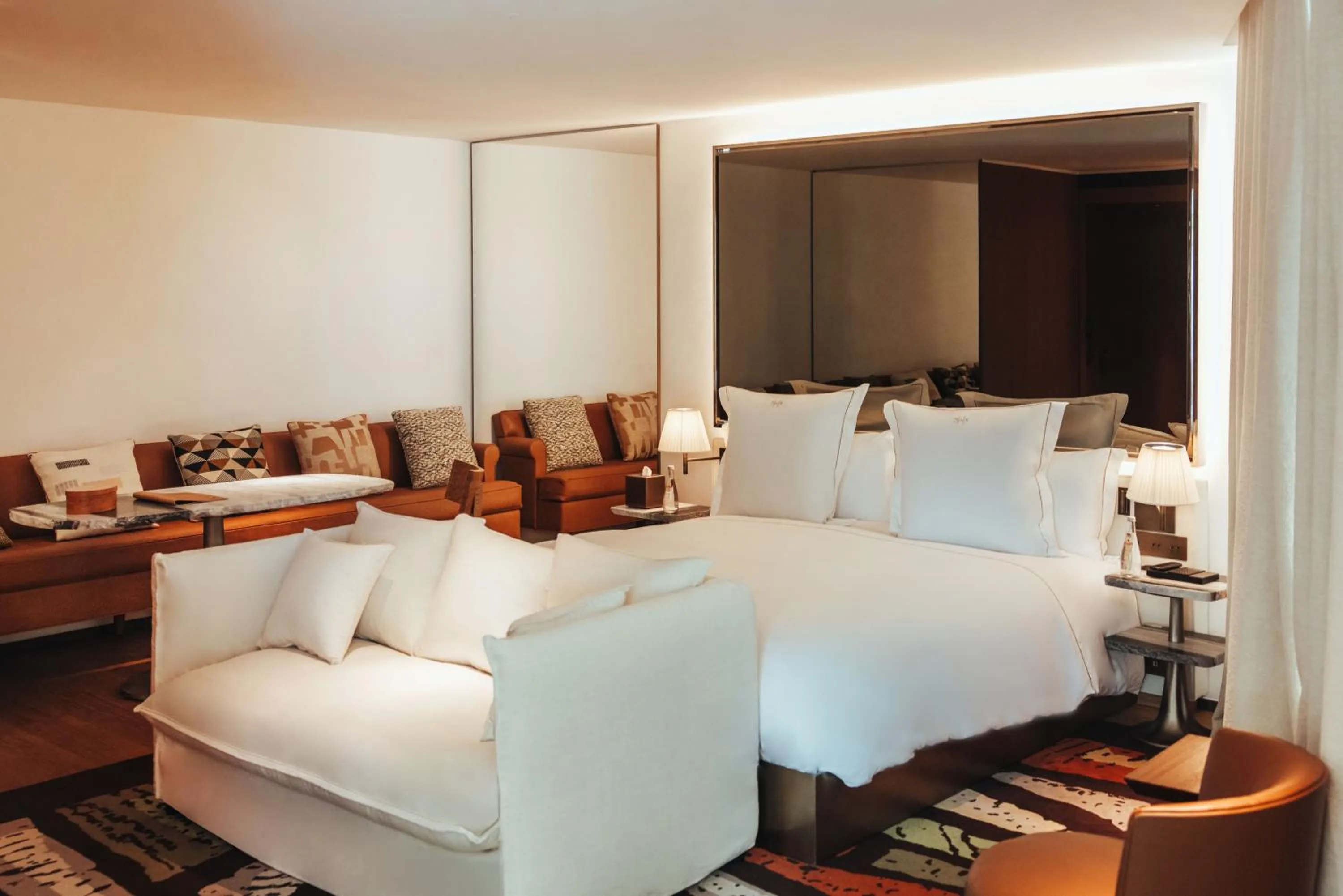 Bed in Hotel SAX Paris, LXR Hotels & Resorts