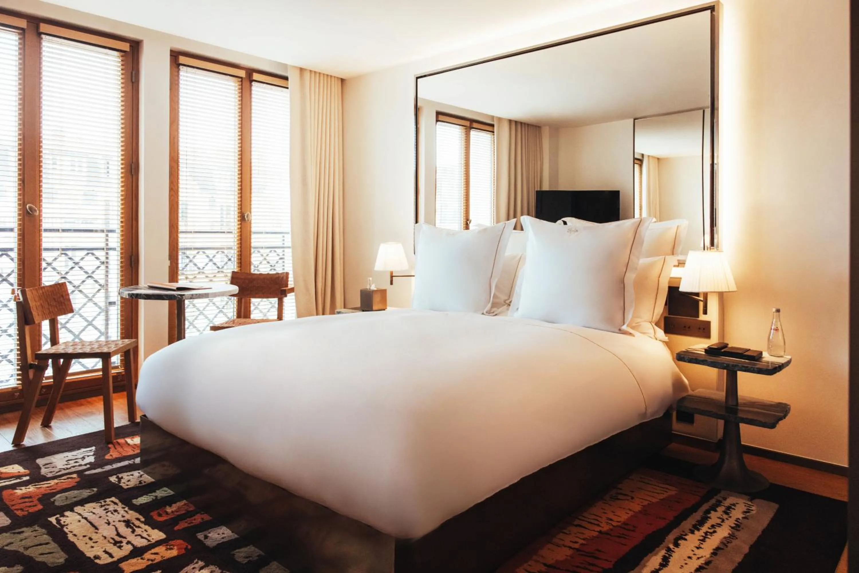 Bed in Hotel SAX Paris, LXR Hotels & Resorts