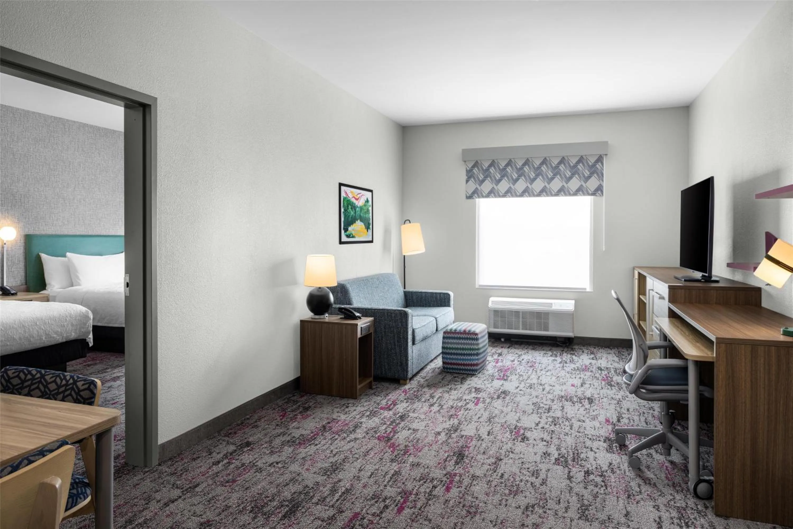 Living room, Bed in Home2 Suites By Hilton Dry Ridge