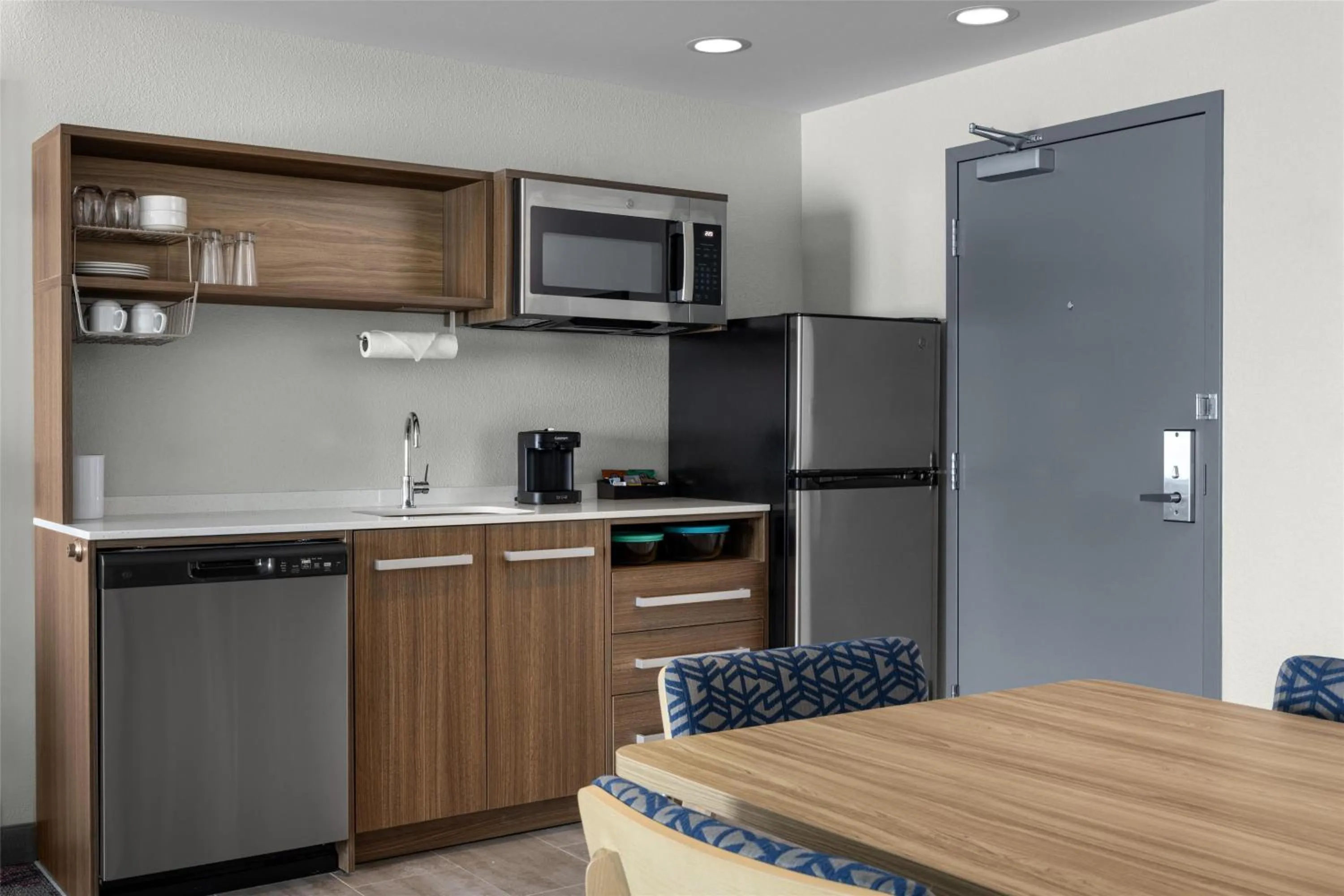 Kitchen or kitchenette in Home2 Suites By Hilton Dry Ridge