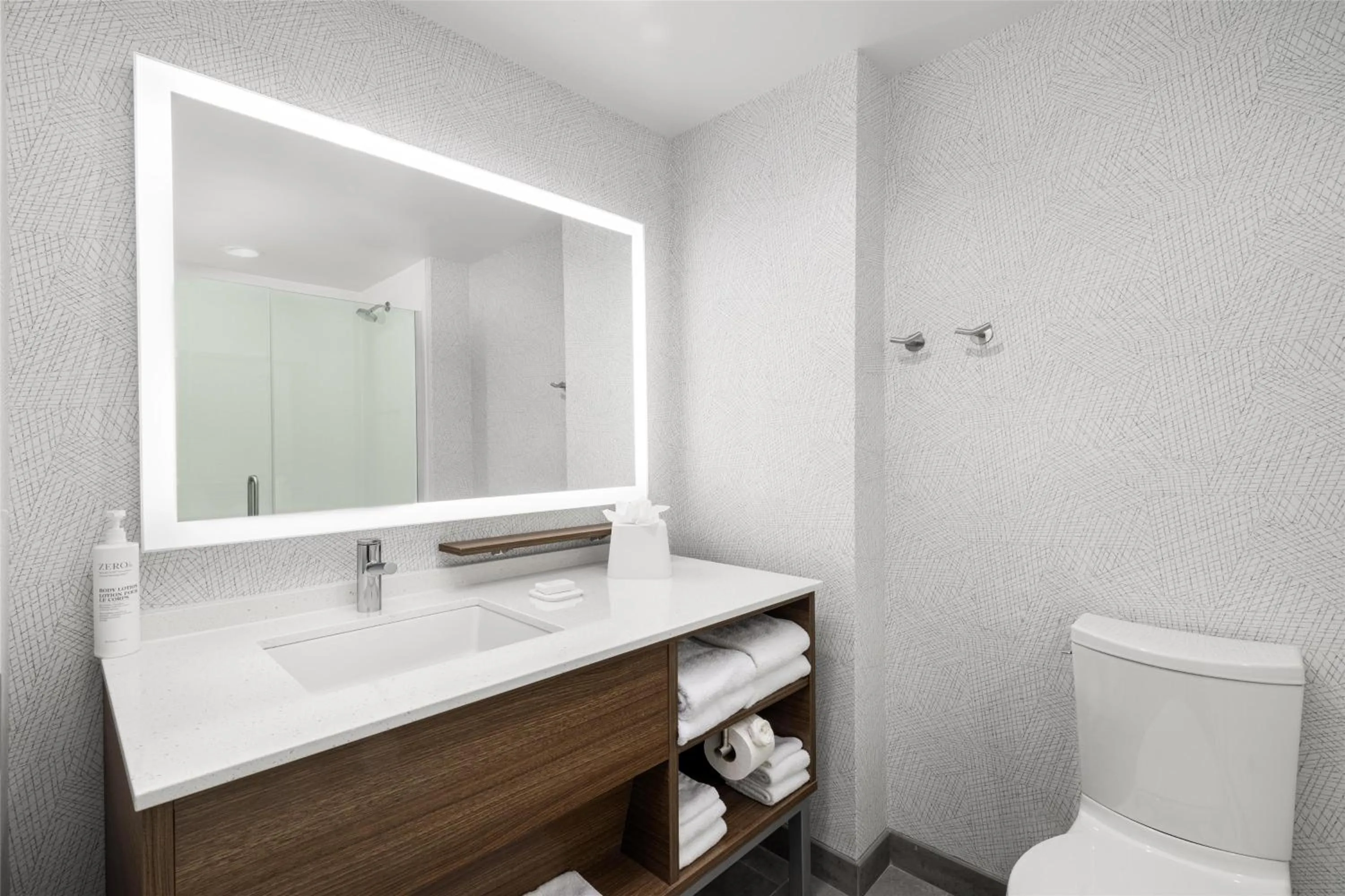 Bathroom in Home2 Suites By Hilton Dry Ridge