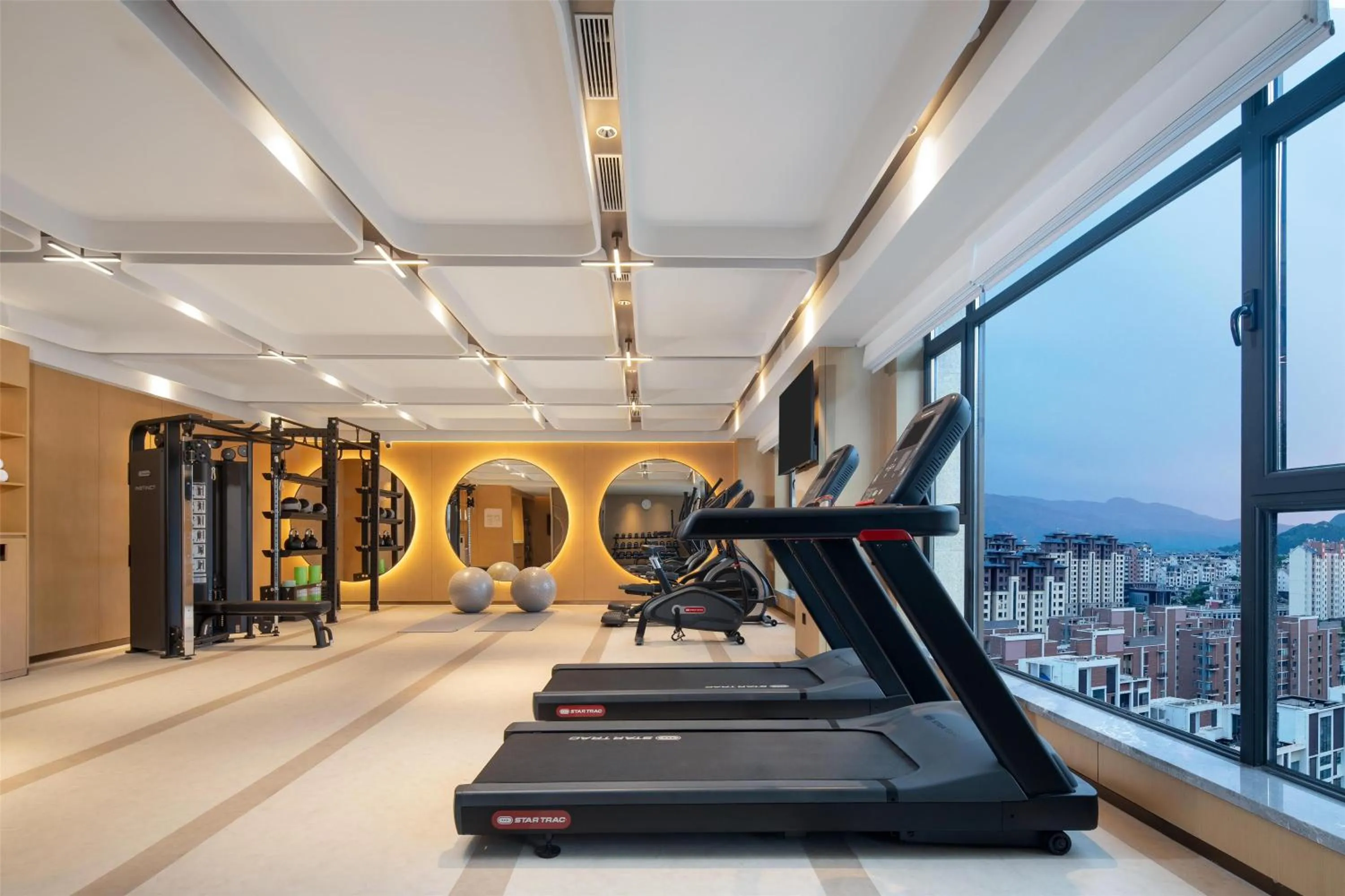 Fitness centre/facilities in Hilton Garden Inn Chengde High-Tech Zone