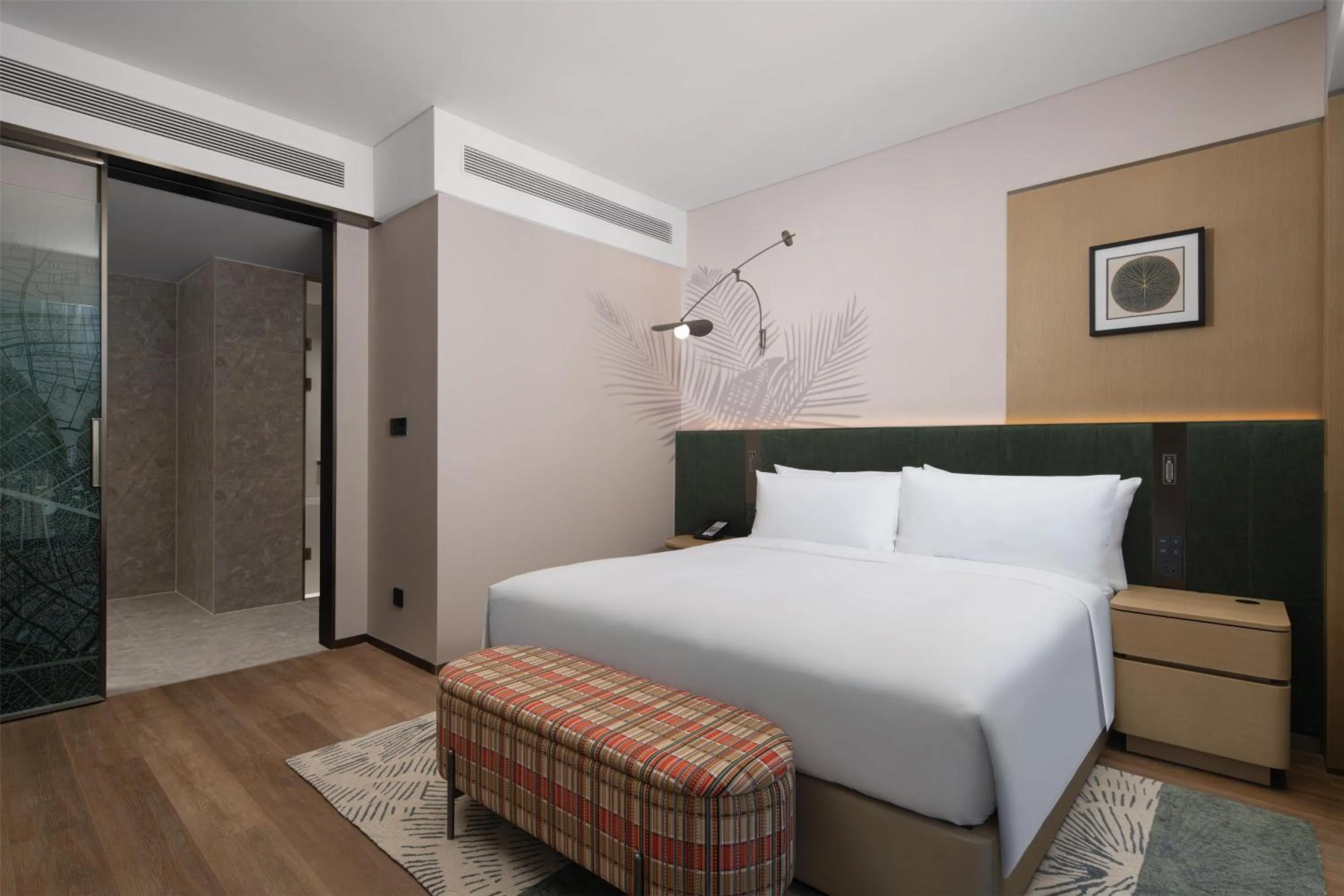 Bed in Hilton Garden Inn Chengde High-Tech Zone