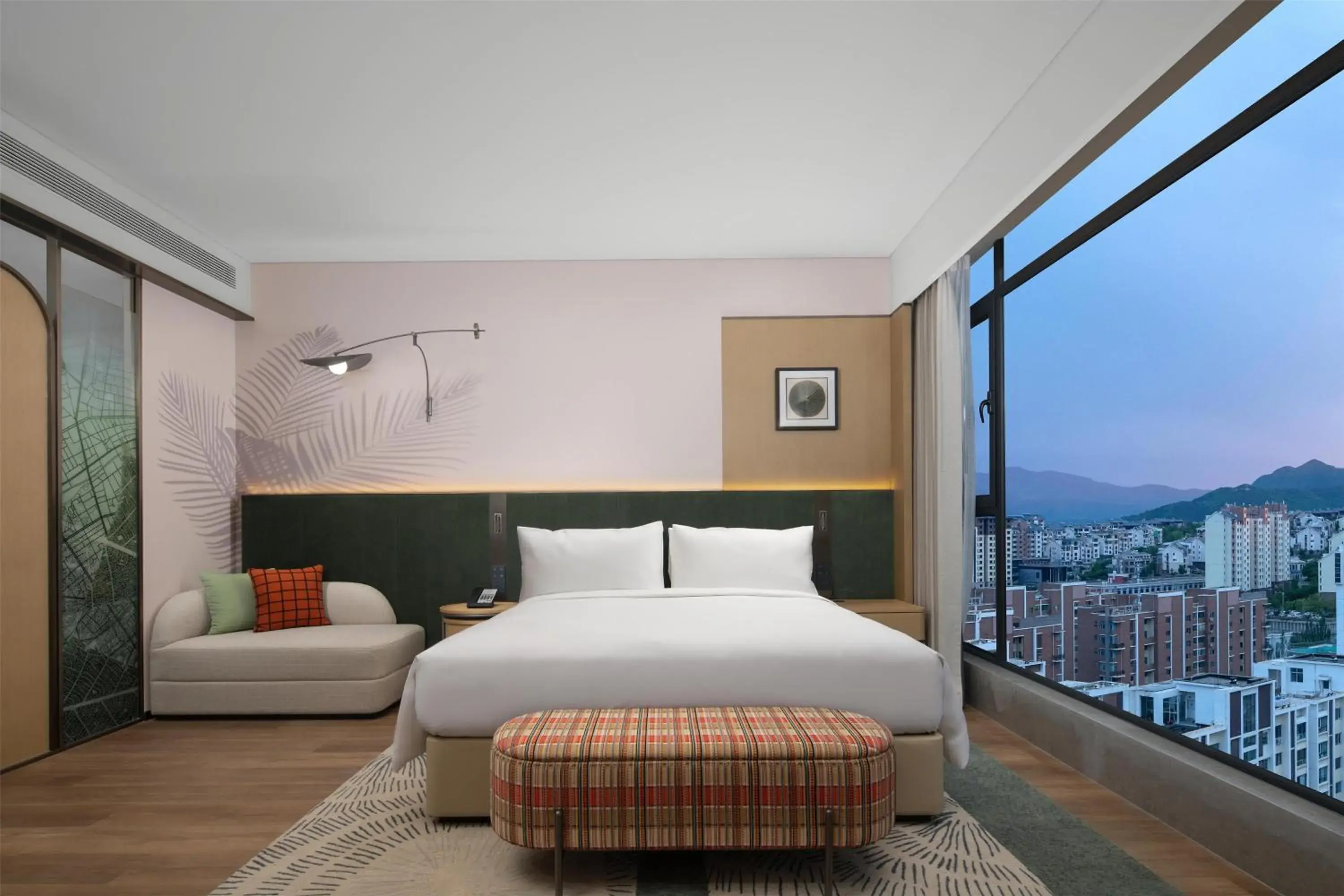 Bed in Hilton Garden Inn Chengde High-Tech Zone Bed in Hilton Garden Inn Chengde High-Tech Zone