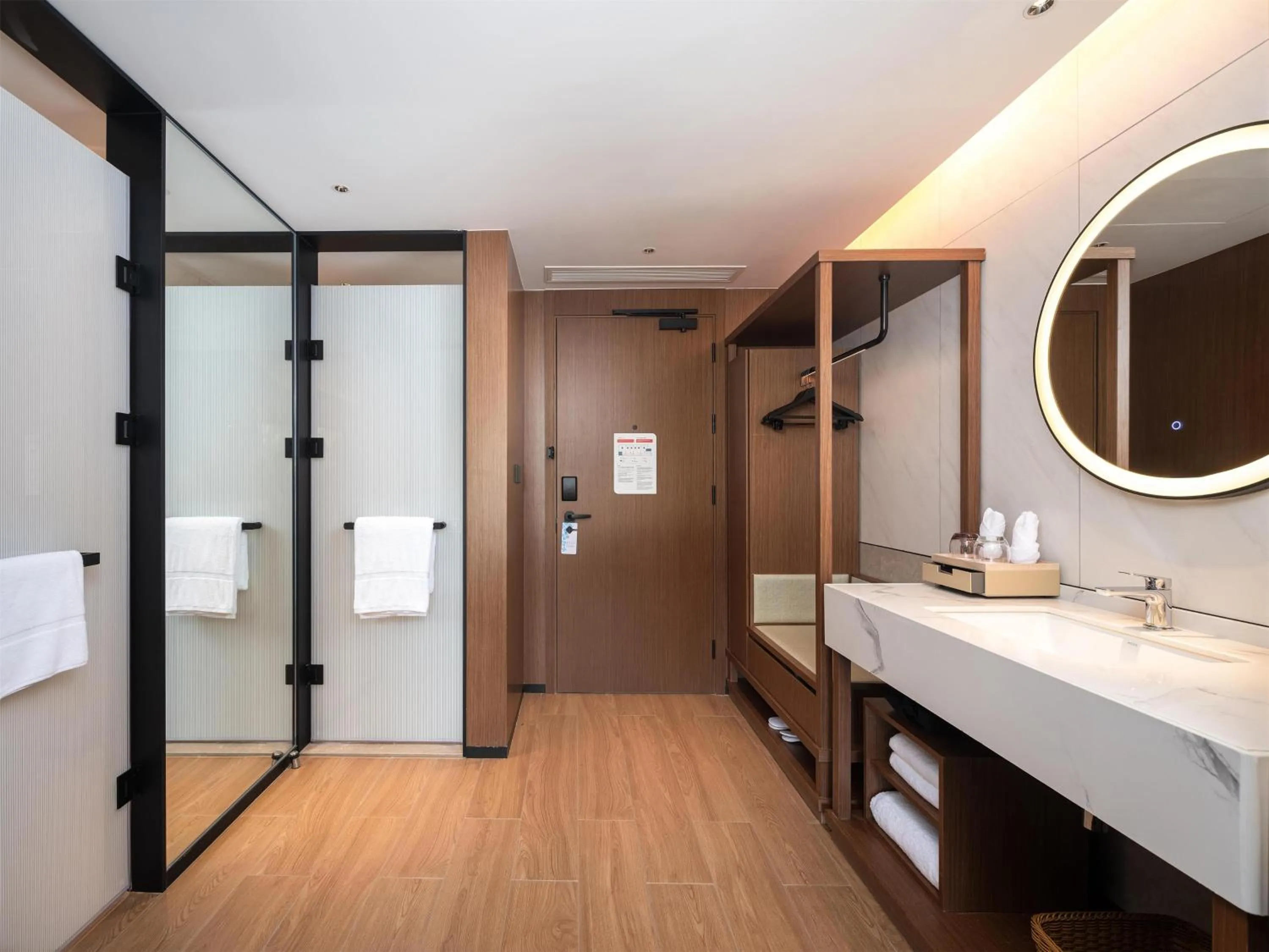 Bathroom in Hilton Garden Inn Zhangjiajie Wulingyuan