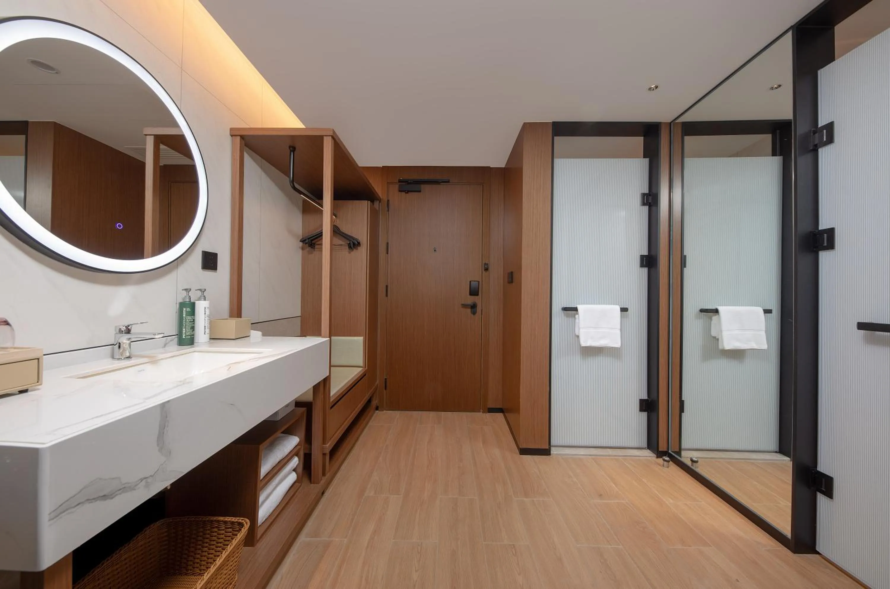 Mountain view in Hilton Garden Inn Zhangjiajie Wulingyuan