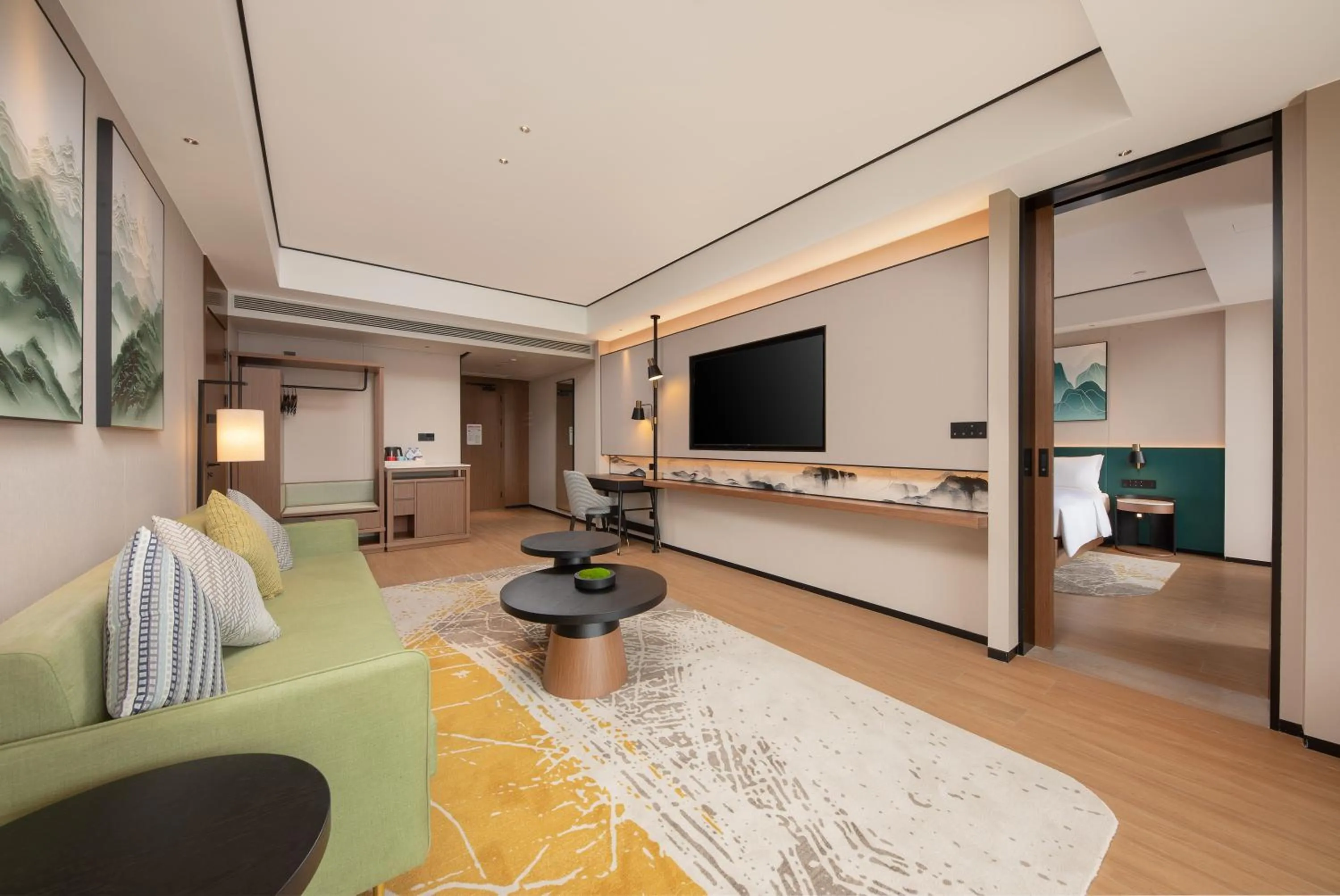 Mountain view in Hilton Garden Inn Zhangjiajie Wulingyuan