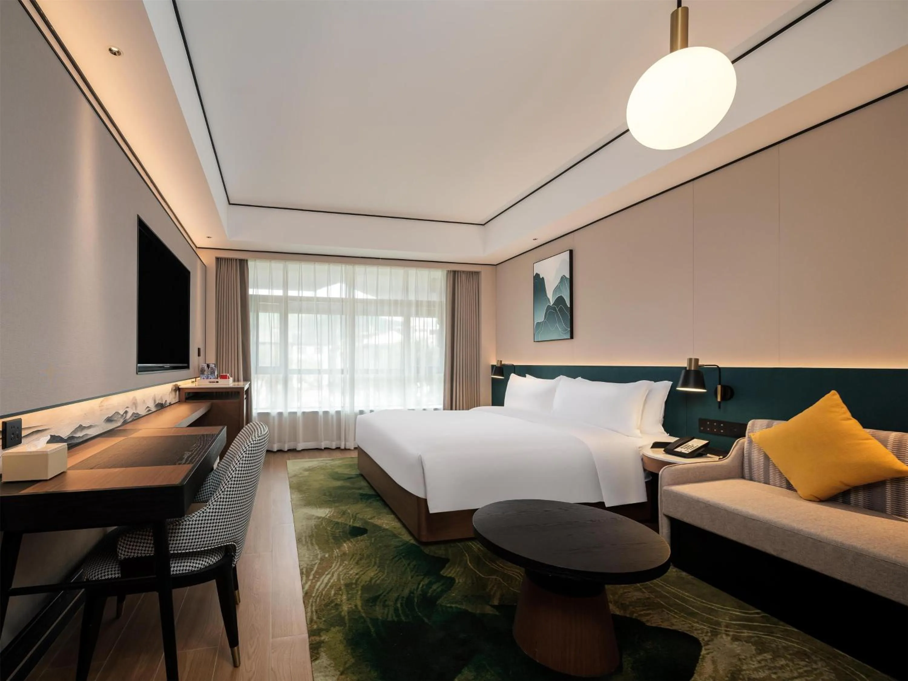 Living room, Bed in Hilton Garden Inn Zhangjiajie Wulingyuan