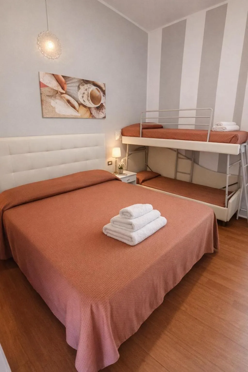 Bed in Hotel Villa Gioiosa - Beach & Bistrot