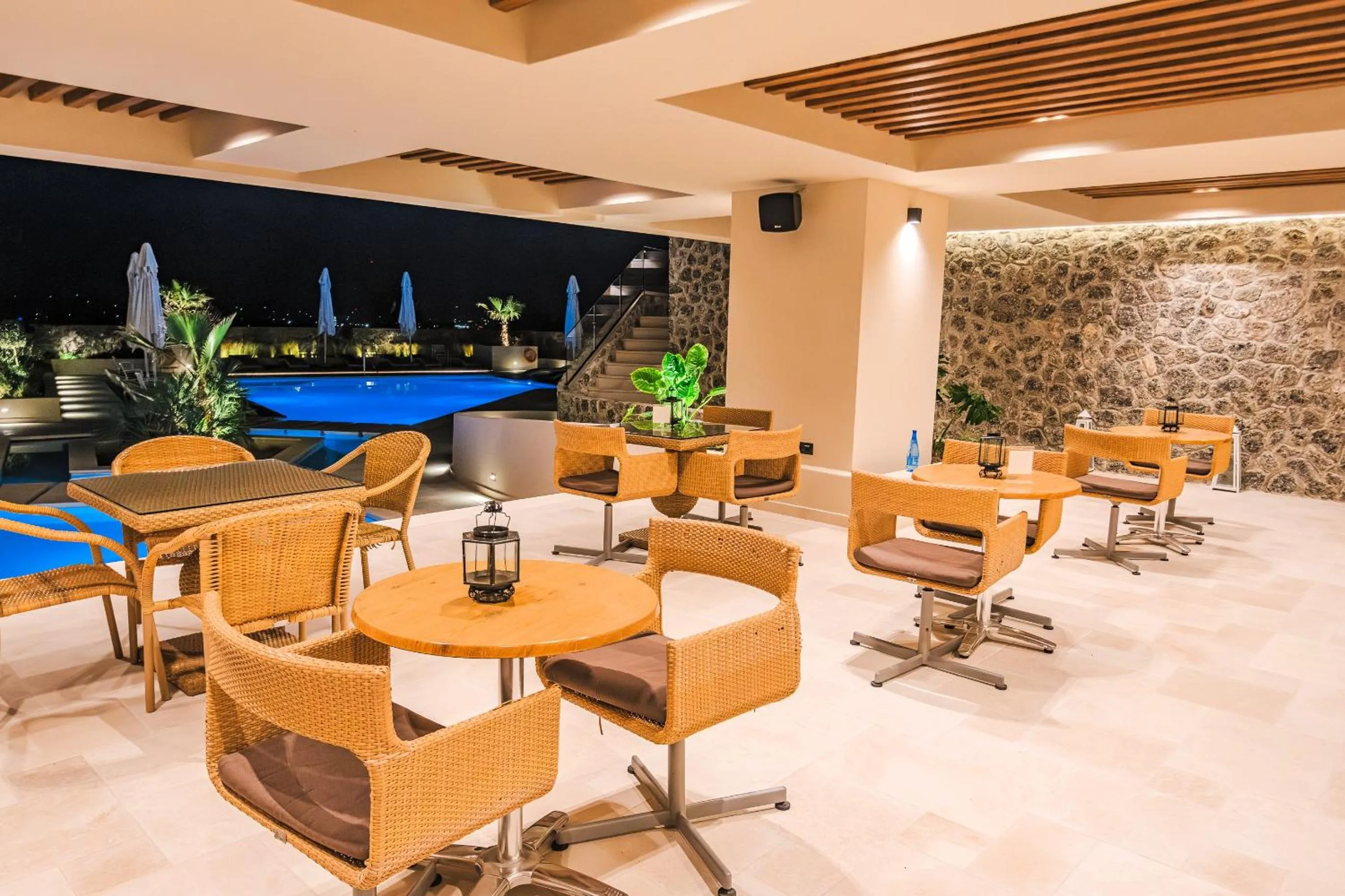 Restaurant/places to eat in Divani Corfu Palace