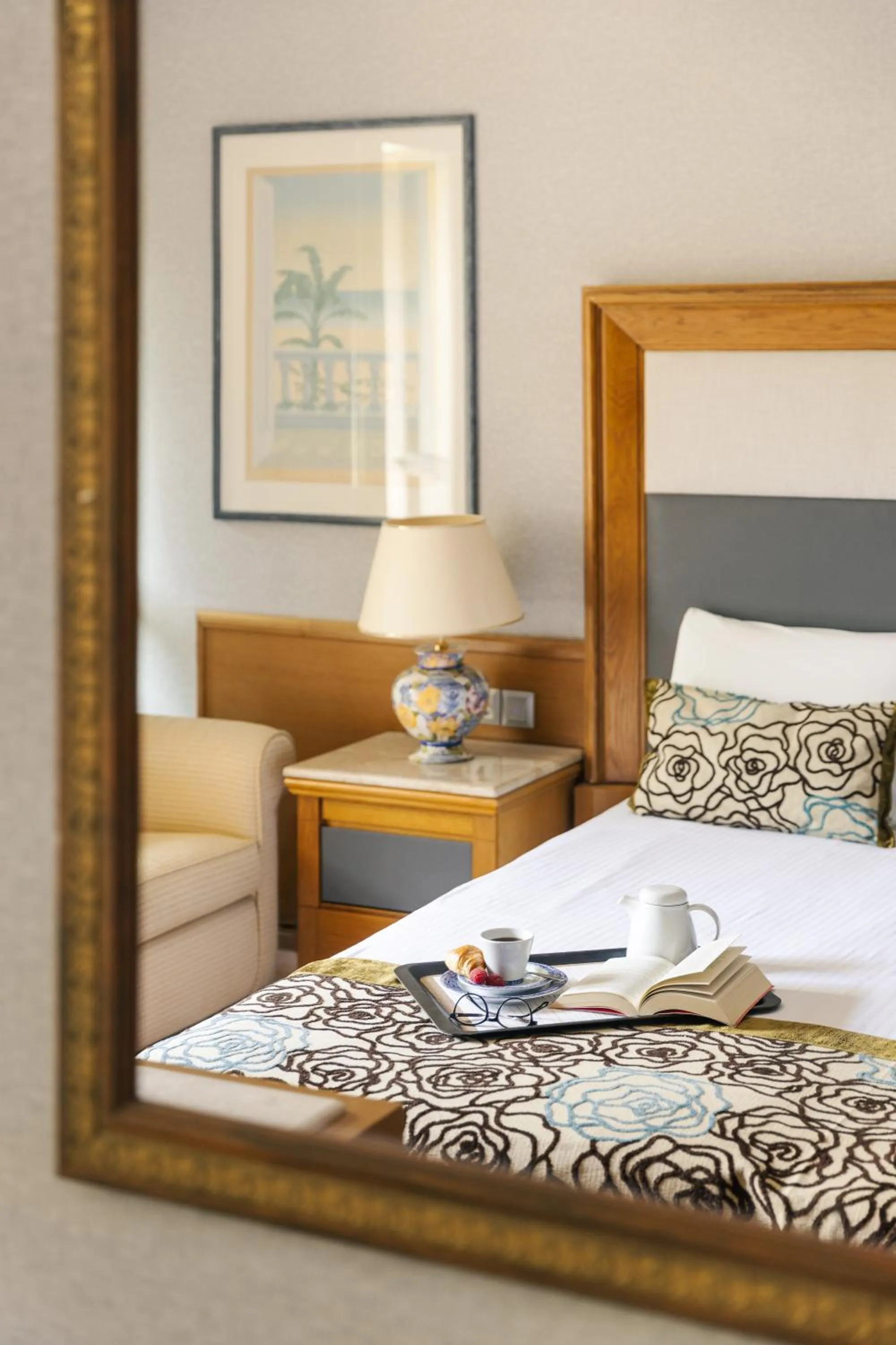 Bed in Divani Corfu Palace