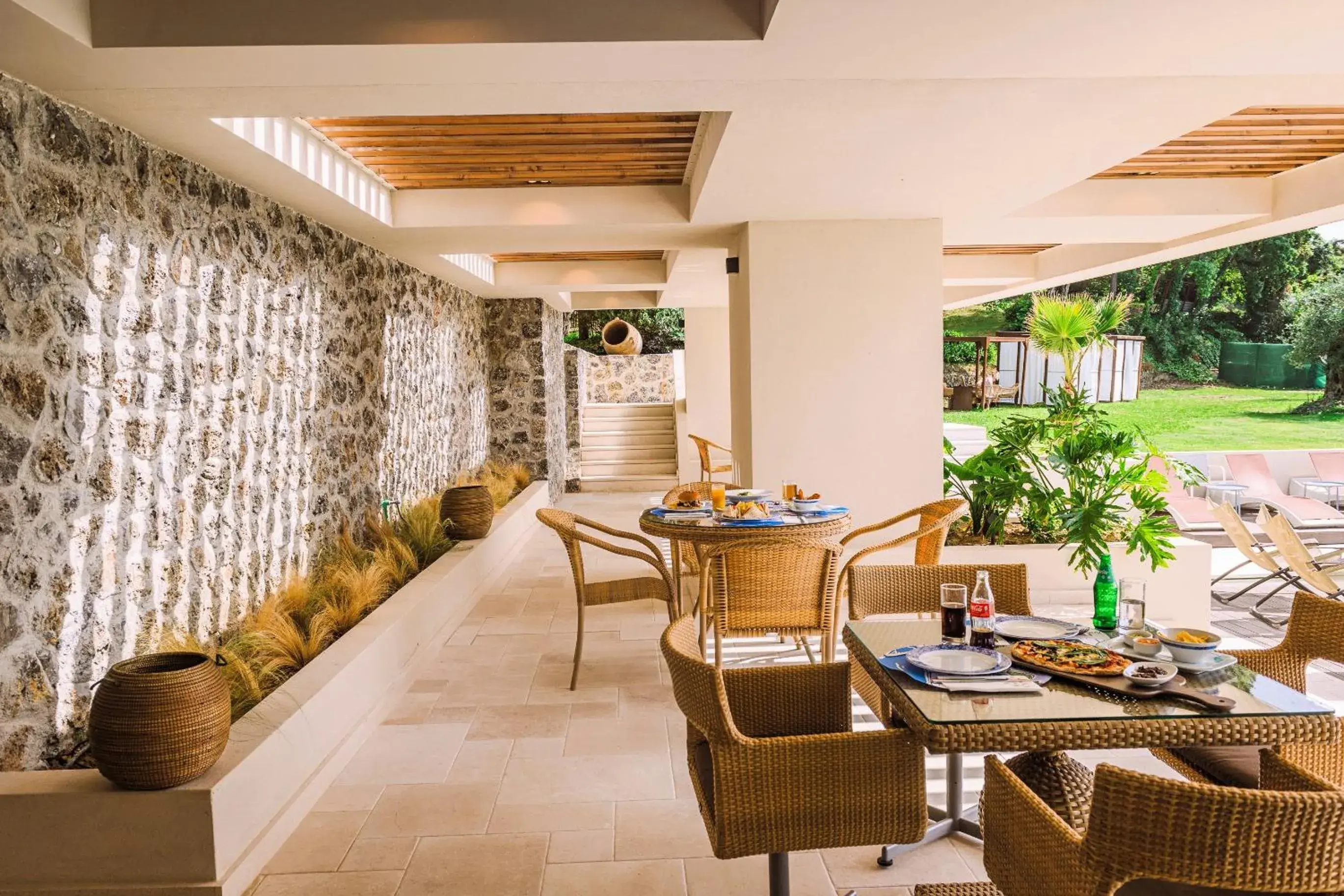 Food and drinks in Divani Corfu Palace Food and drinks in Divani Corfu Palace