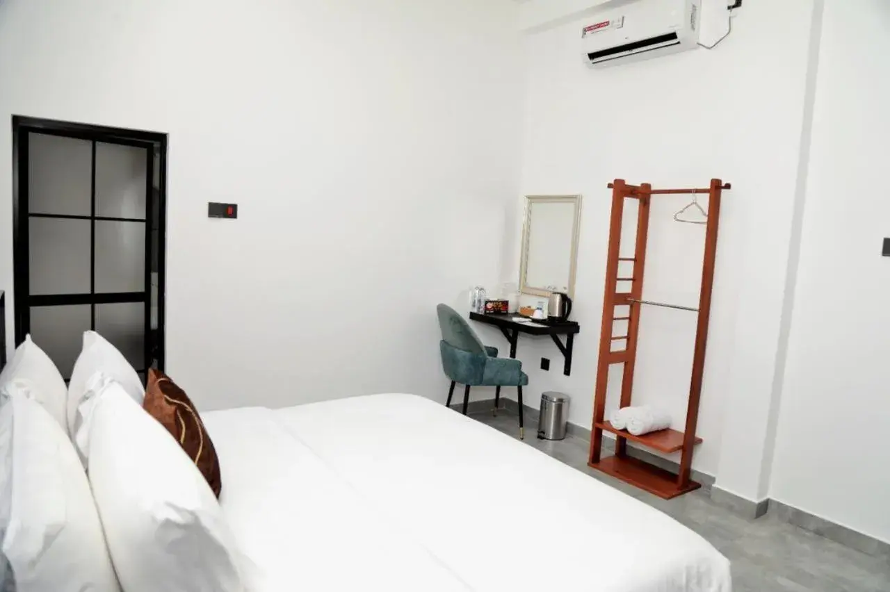 Deluxe Double Room in Rome NOMADIC Hotel Deluxe Double Room in Rome NOMADIC Hotel