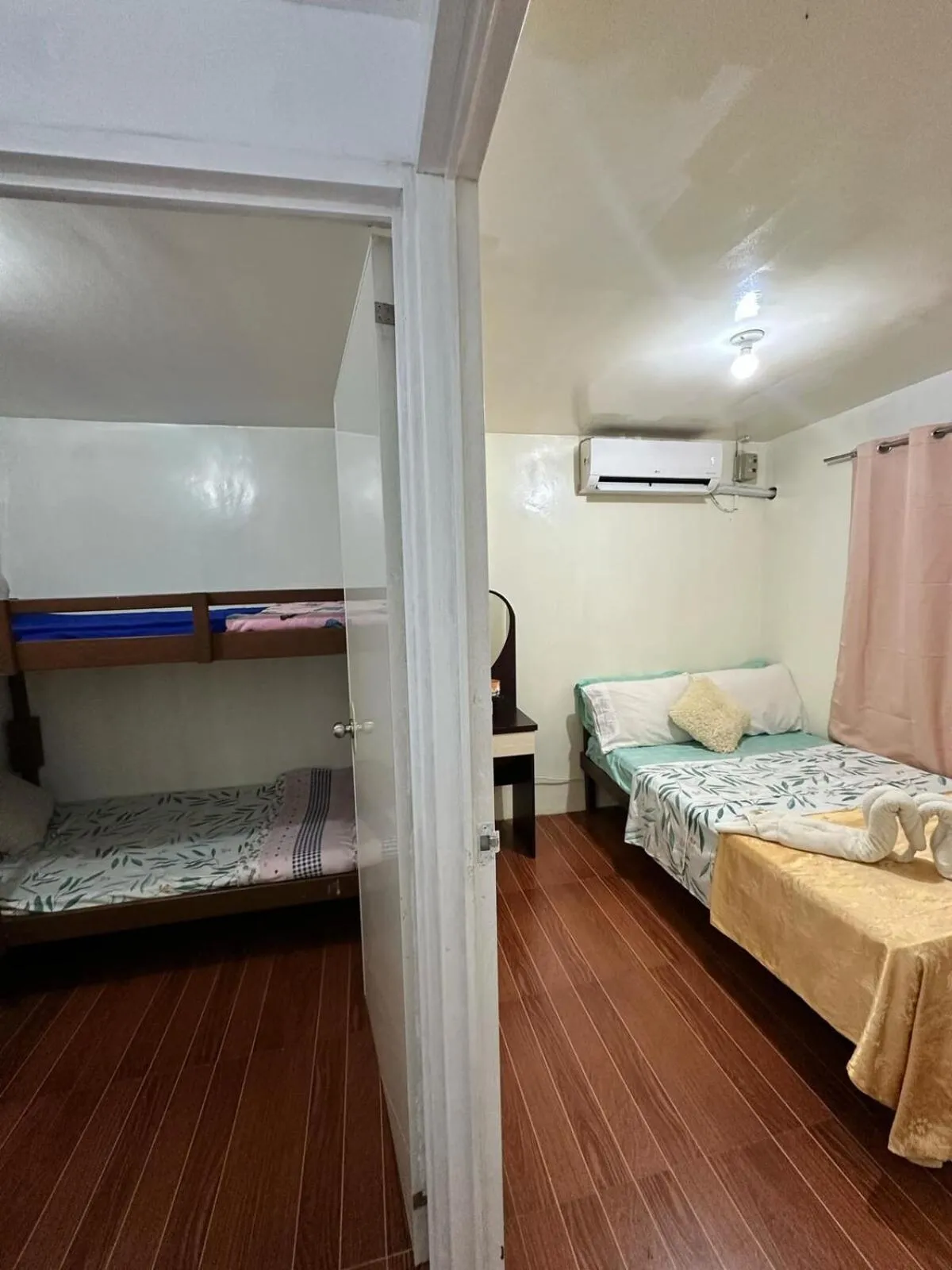 Bed in Rafols Villa Homestay