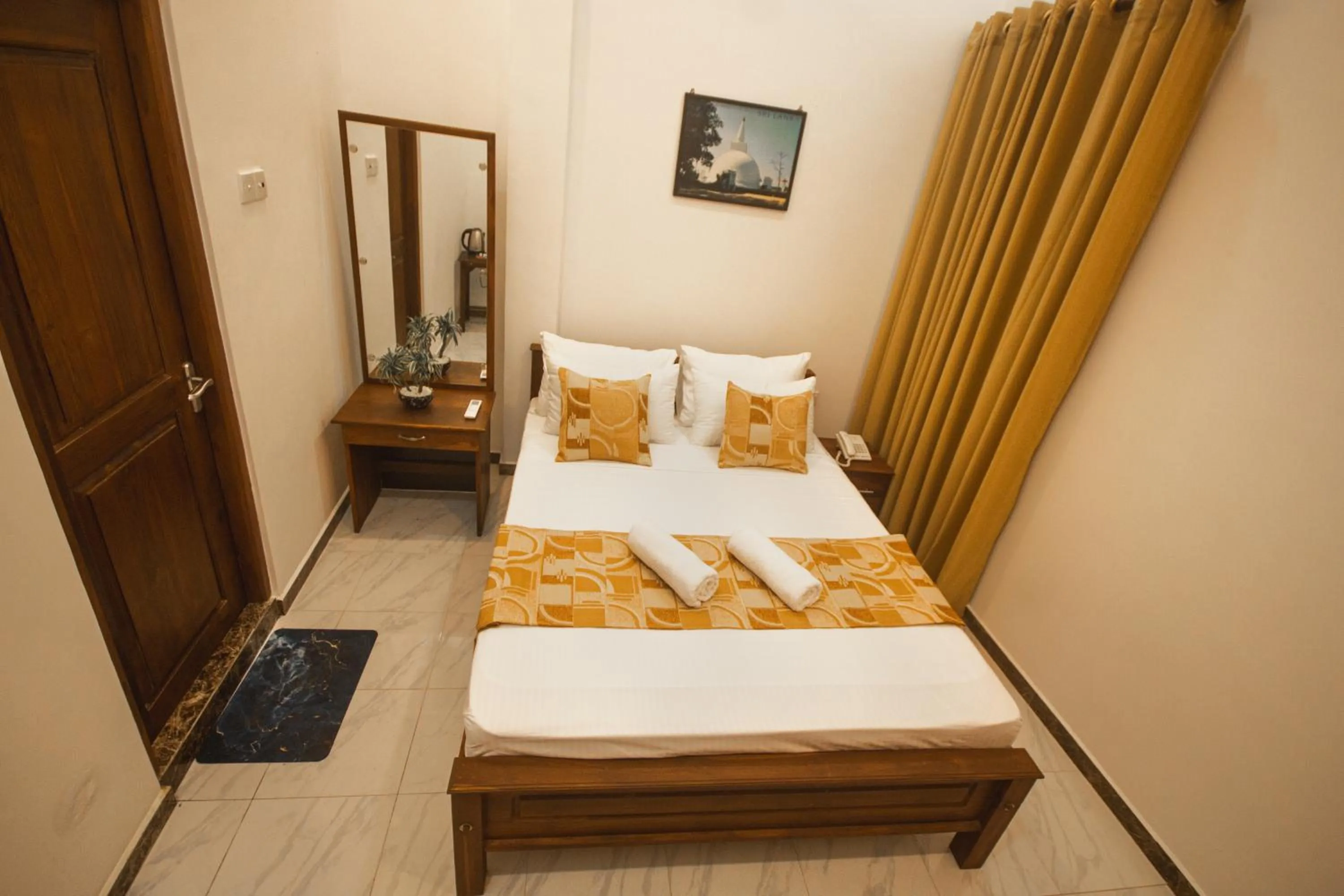 Bed in Hotel Silver Horse Dambulla