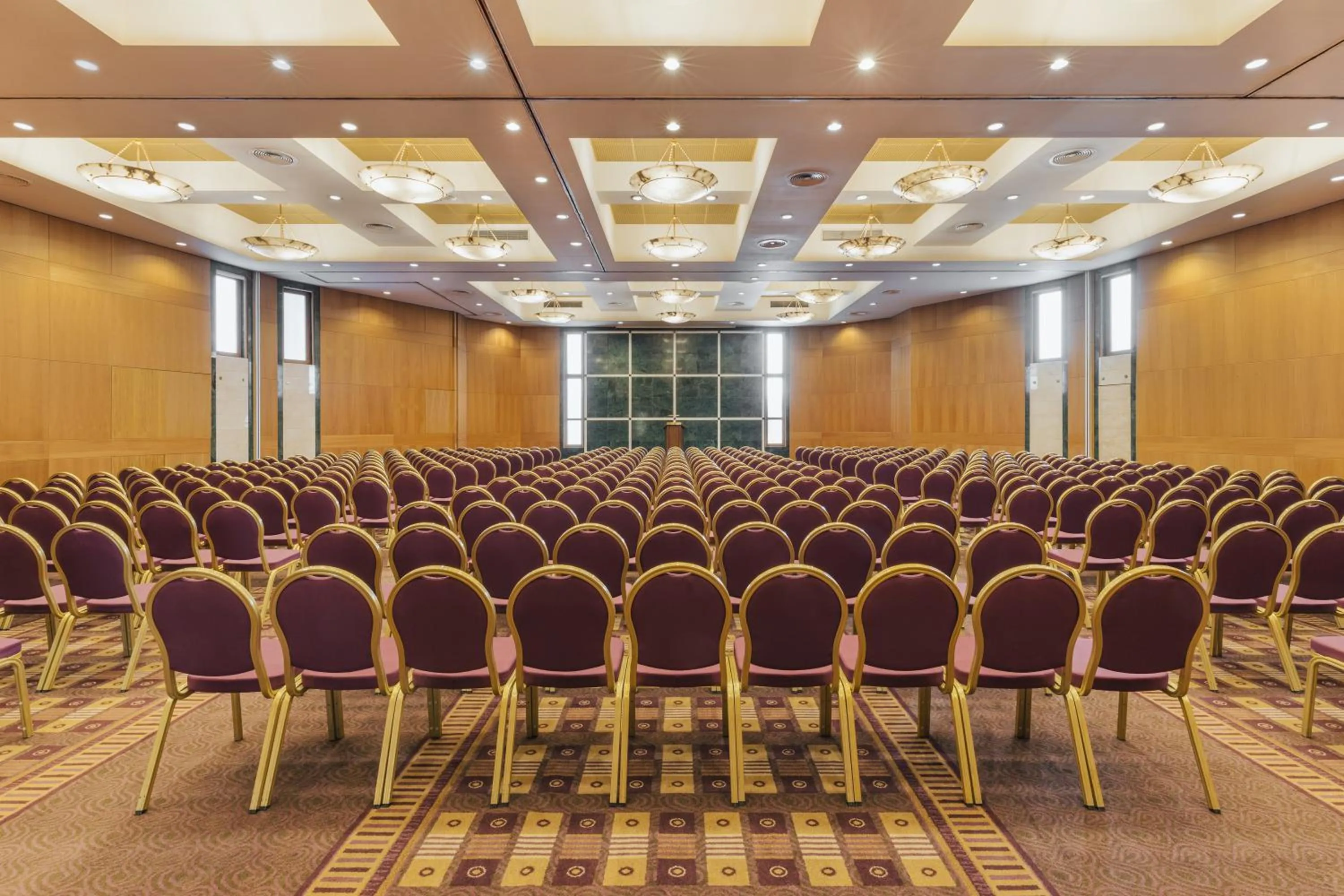 Meeting/conference room in Divani Palace Larissa