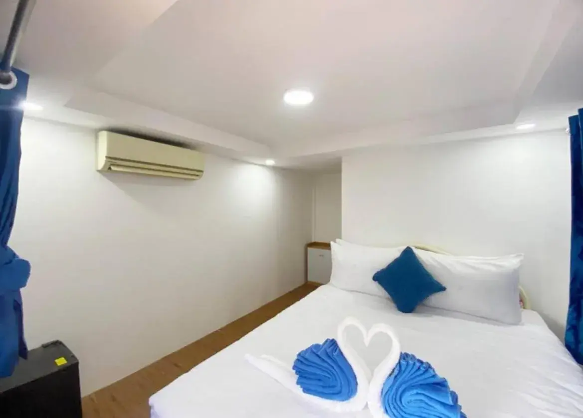 King Studio - single occupancy in Europe Enchanted Bungalow Koh Rong King Studio - single occupancy in Europe Enchanted Bungalow Koh Rong