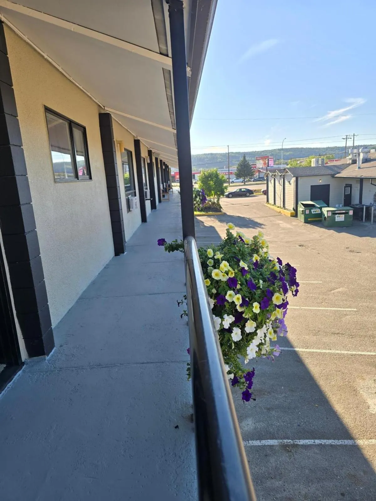Property building in Camelot Court Motel