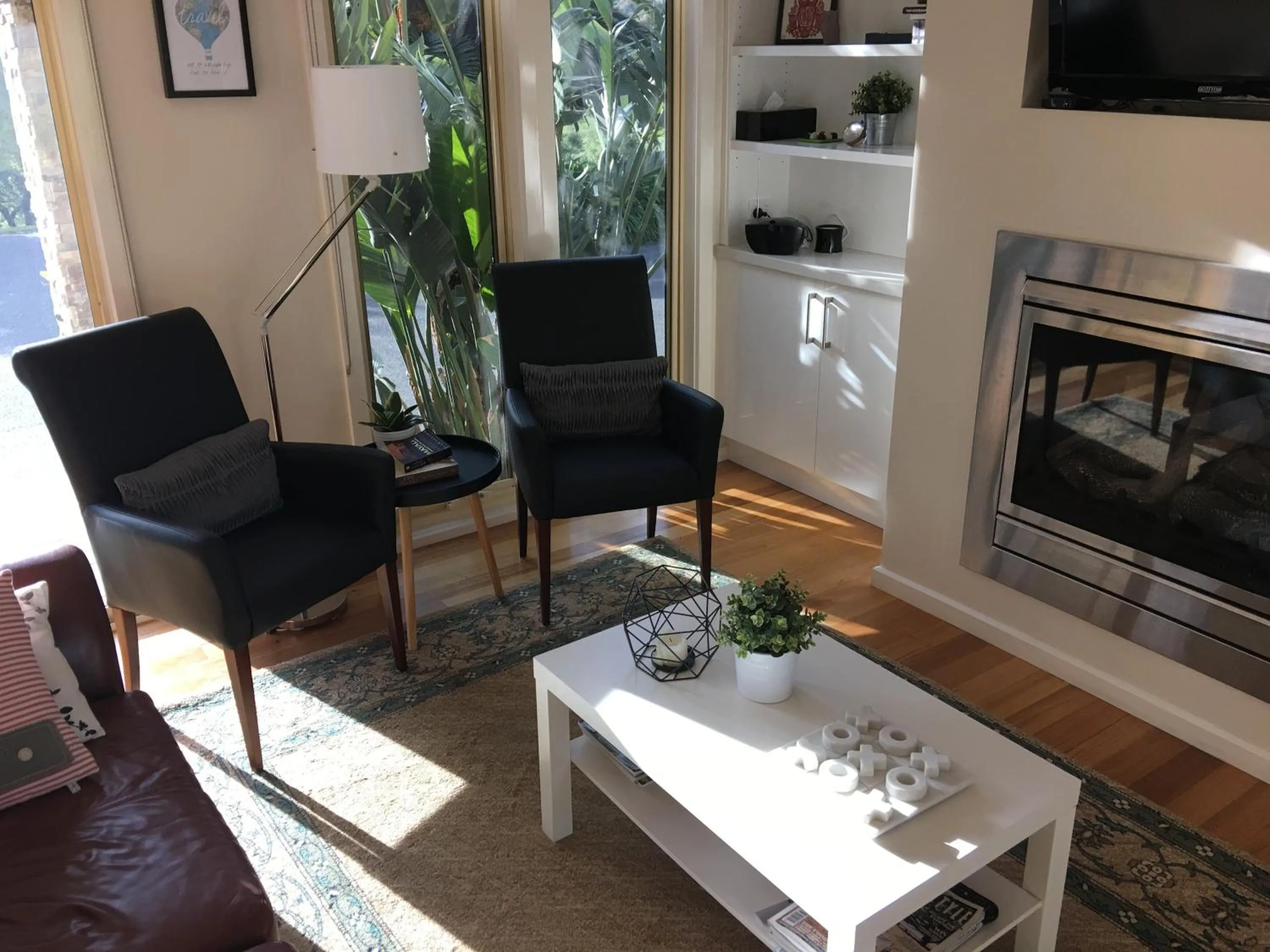 Living room in Emerald Ridge