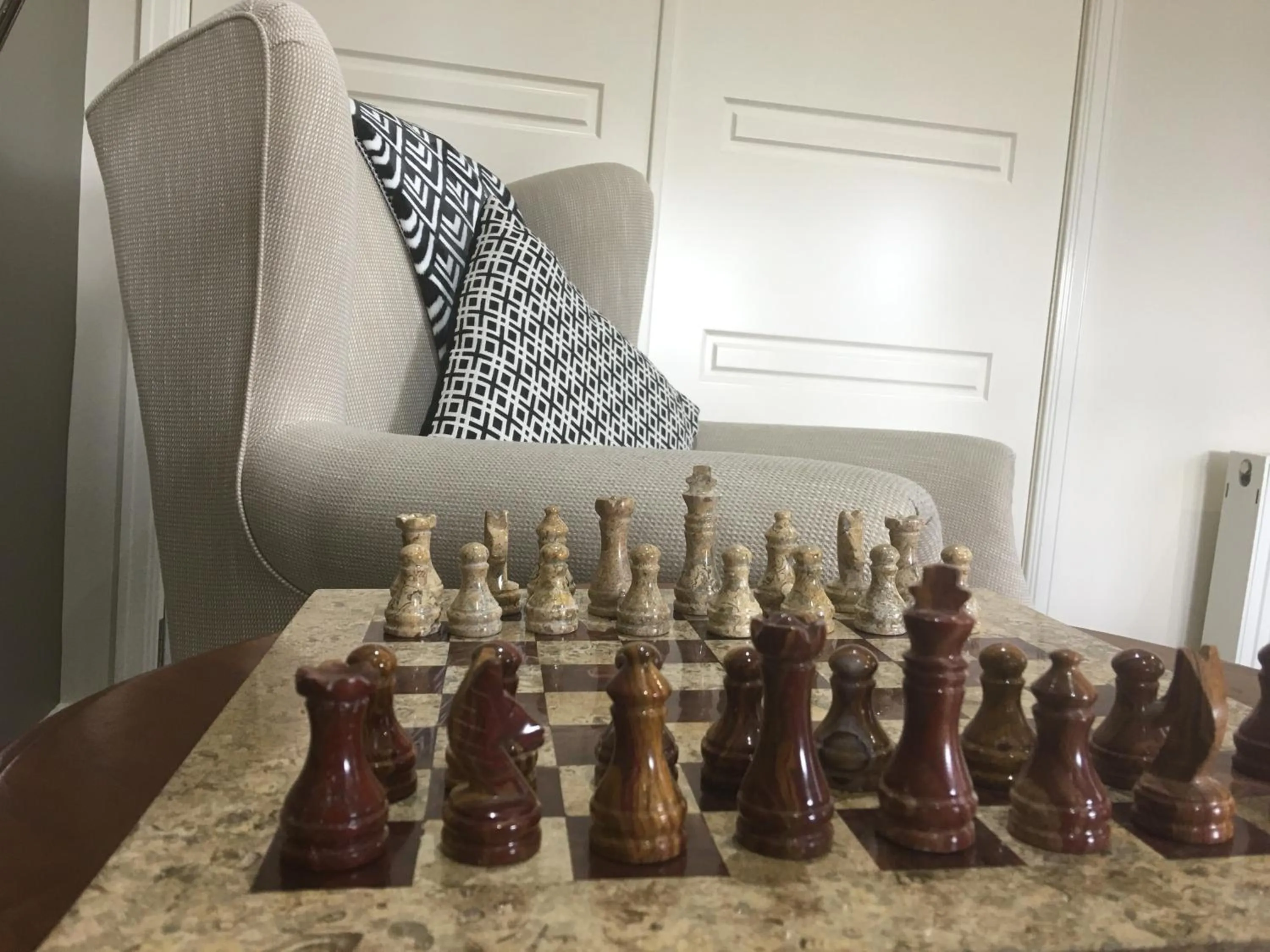 Seating area in Emerald Ridge