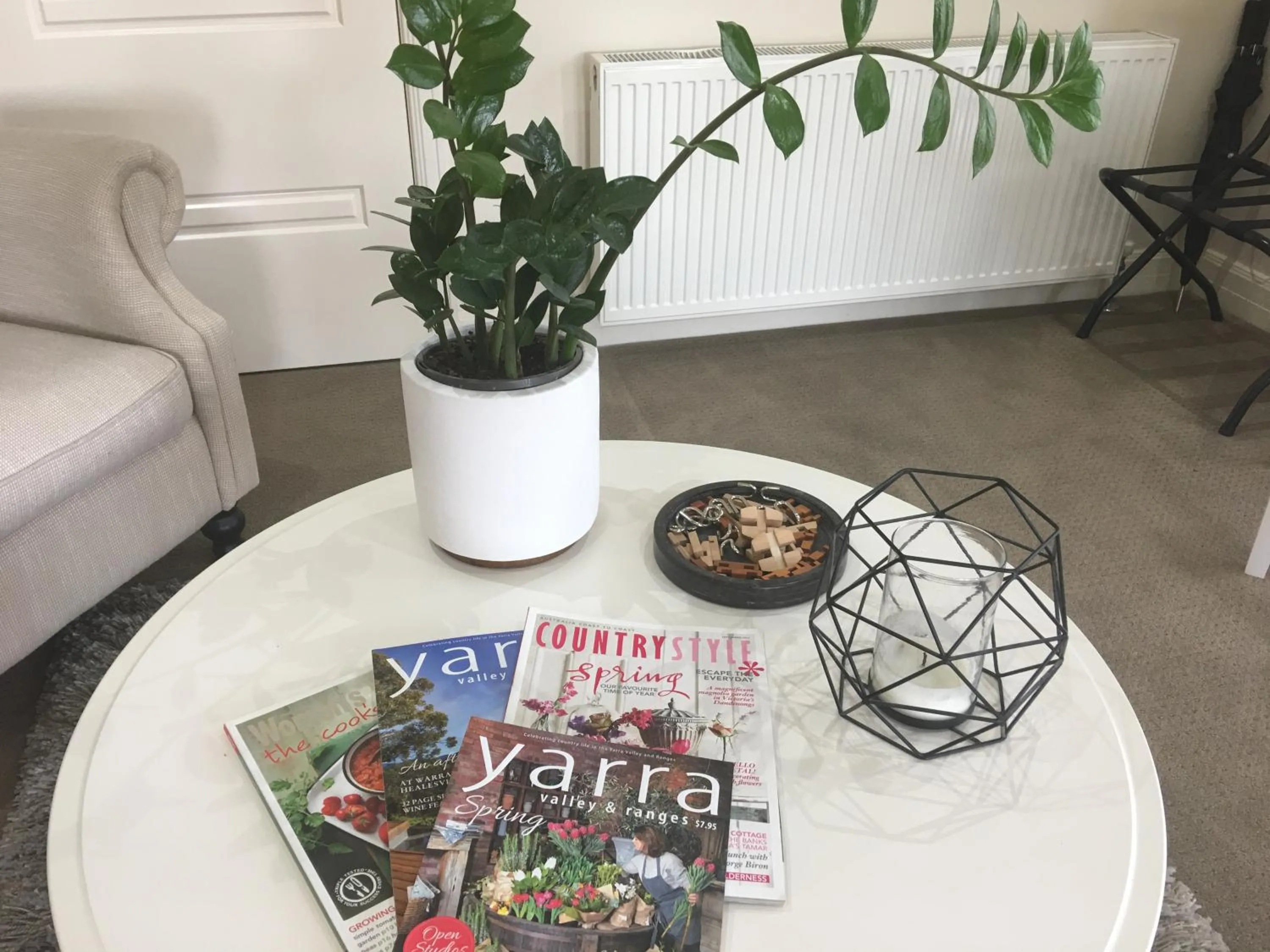 Living room in Emerald Ridge