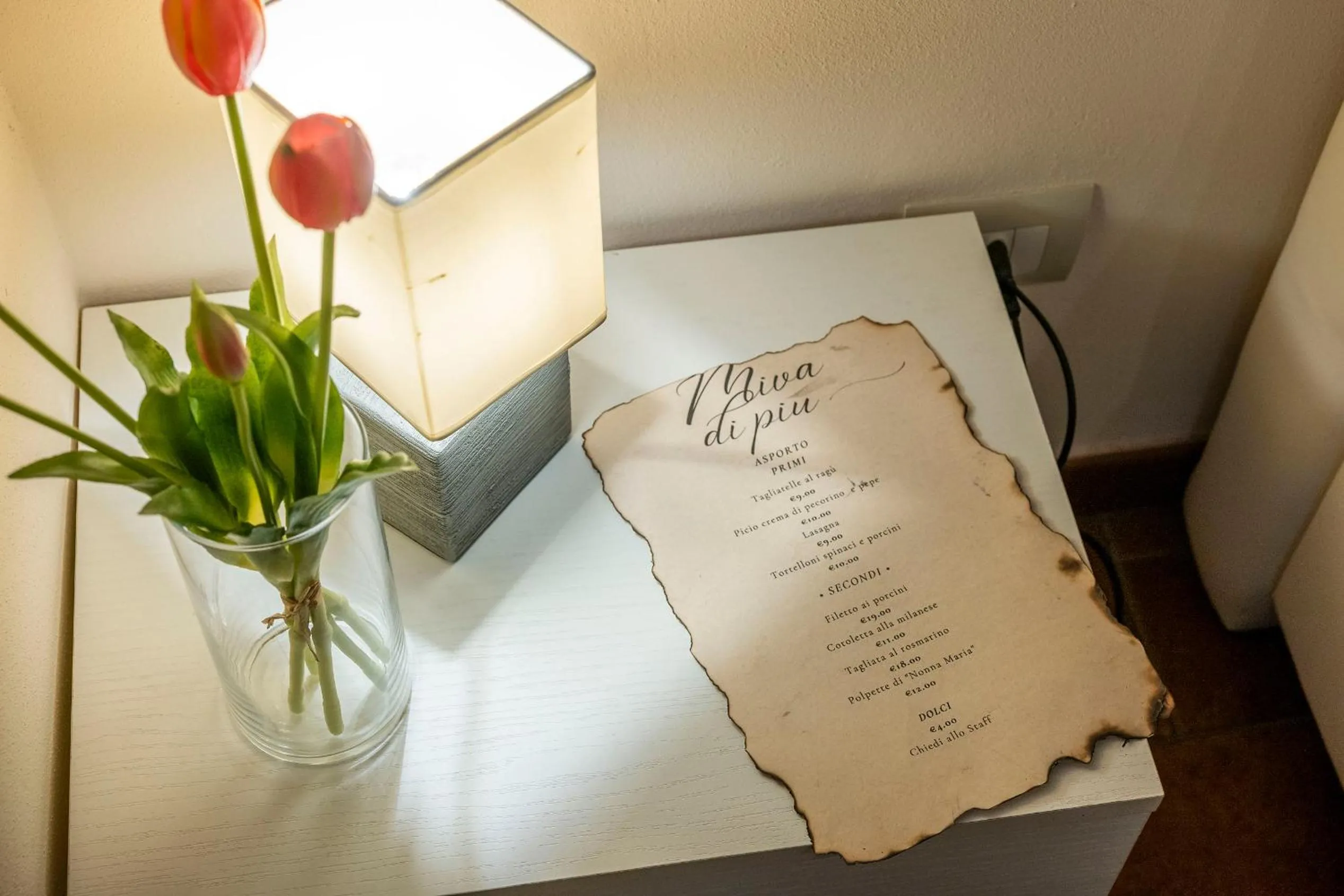 Text overlay in La Finestra d'Arezzo