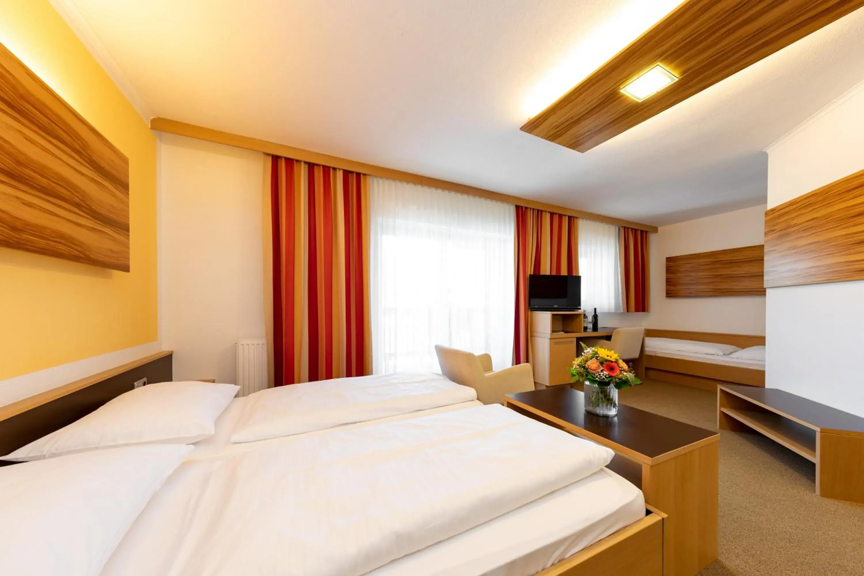 Deluxe Triple Room - single occupancy in Der Trattner - Hotel Trattnerhof & Hotel Schöcklblick Deluxe Triple Room - single occupancy in Der Trattner - Hotel Trattnerhof & Hotel Schöcklblick