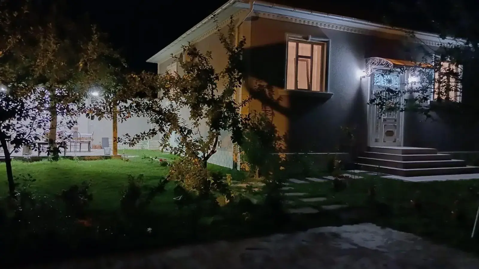 Three-Bedroom Villa in River Garden Three-Bedroom Villa in River Garden