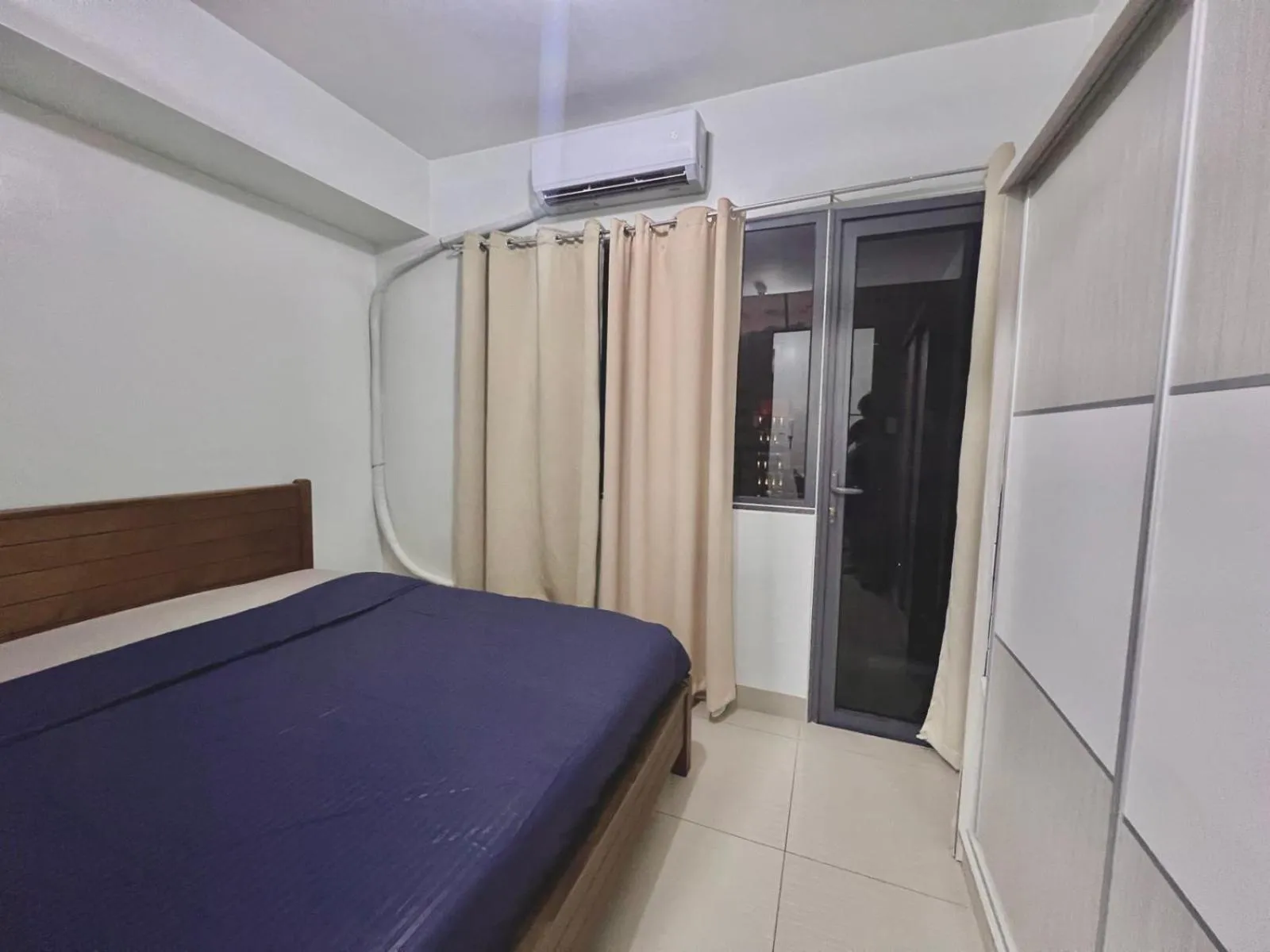 Bed in Mall Of Asia - Aseana Prime Accommodations