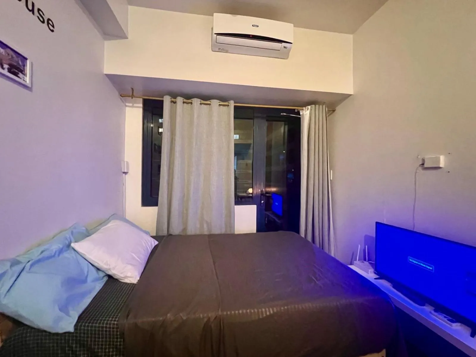 Bed in Makati Business District Residences