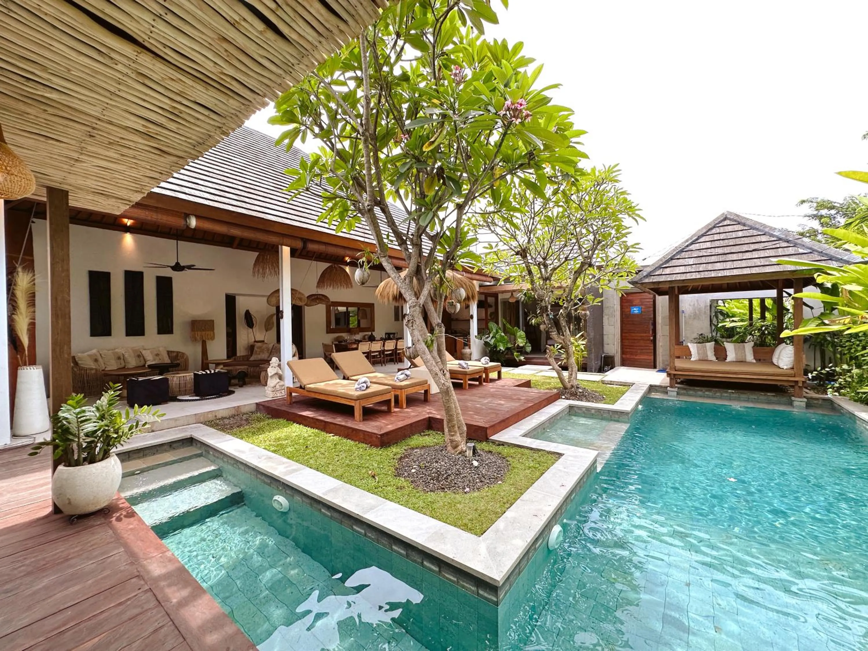 Property building in Villa Pacha Seminyak
