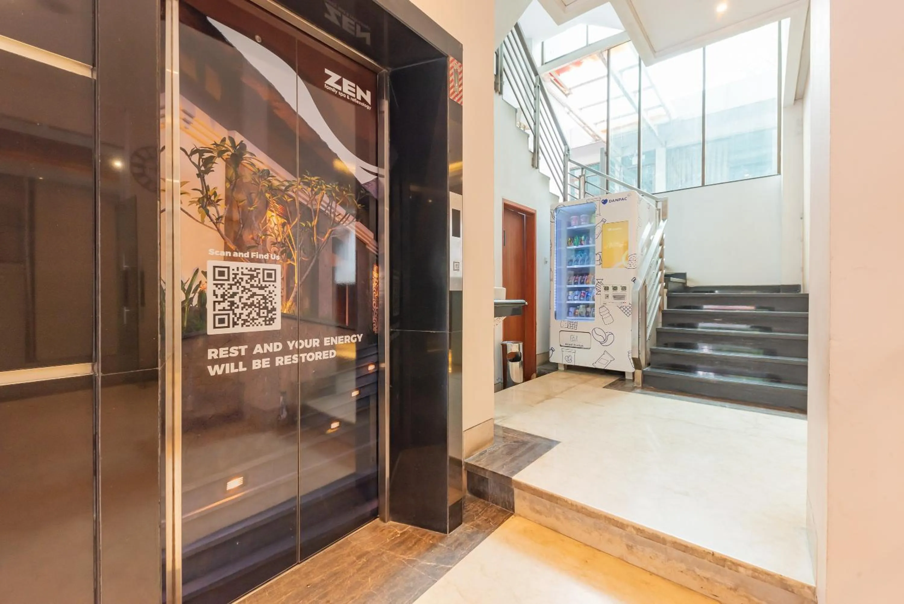 Property building in RedDoorz Premium near Paris Van Java Mall