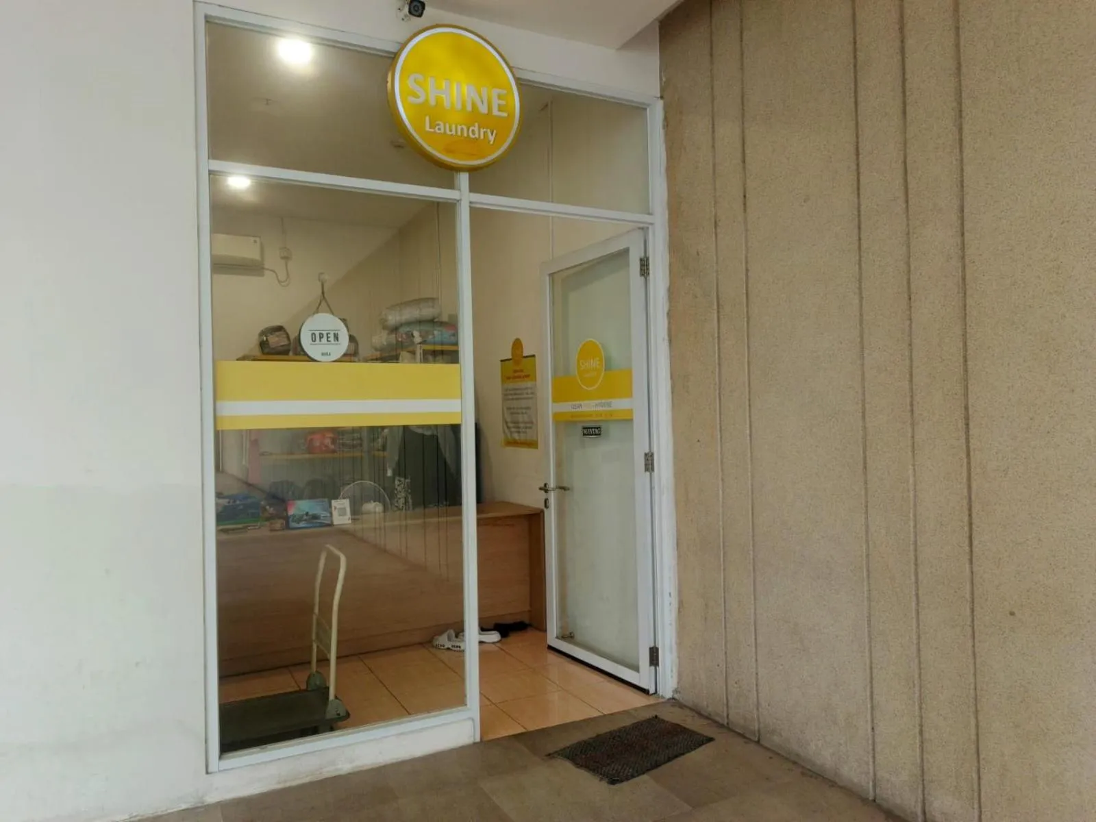 laundry in Loft Privato, Jakarta