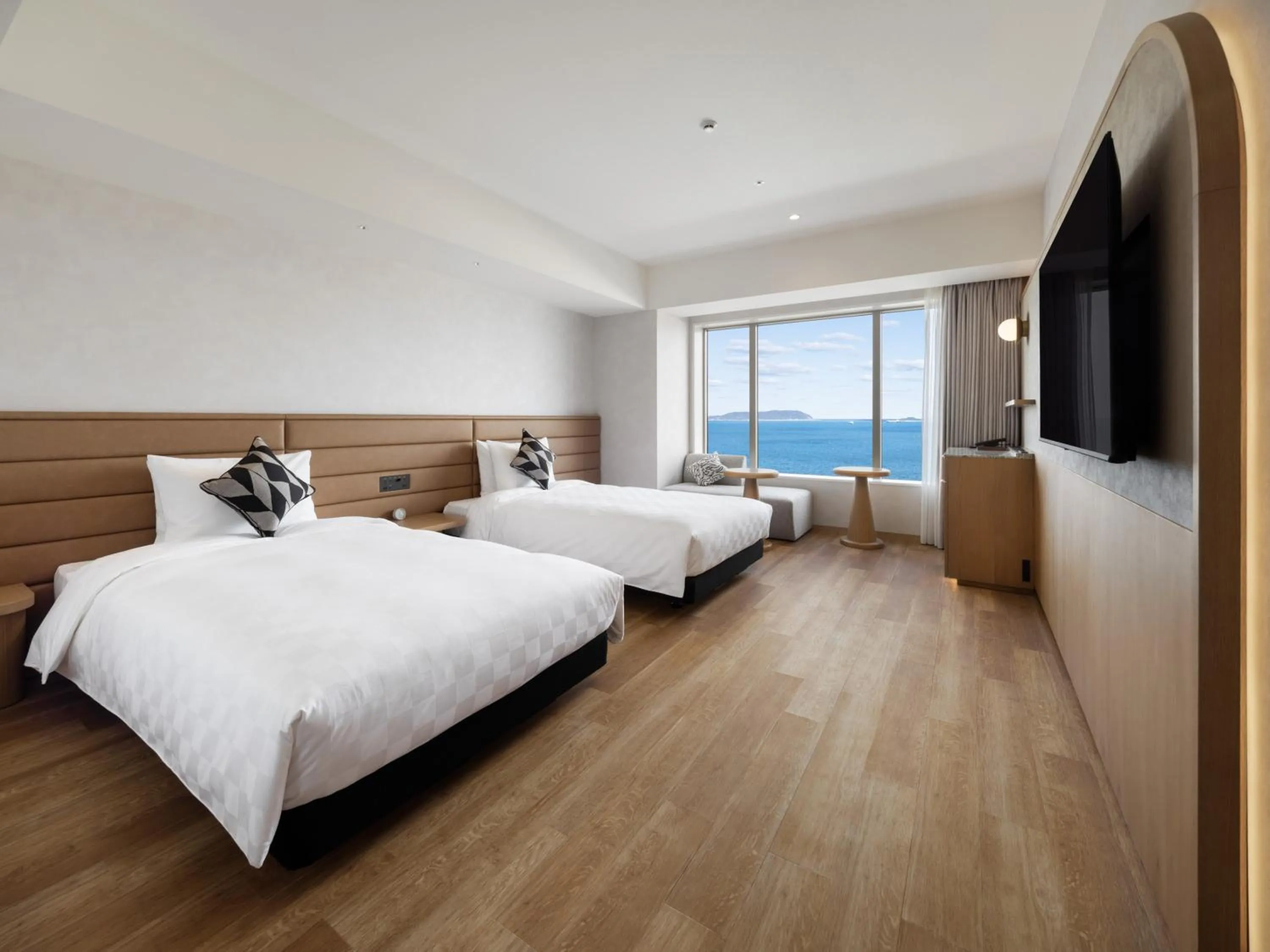 Universal Twin - single occupancy in Fukuoka Prince Hotel Momochihama