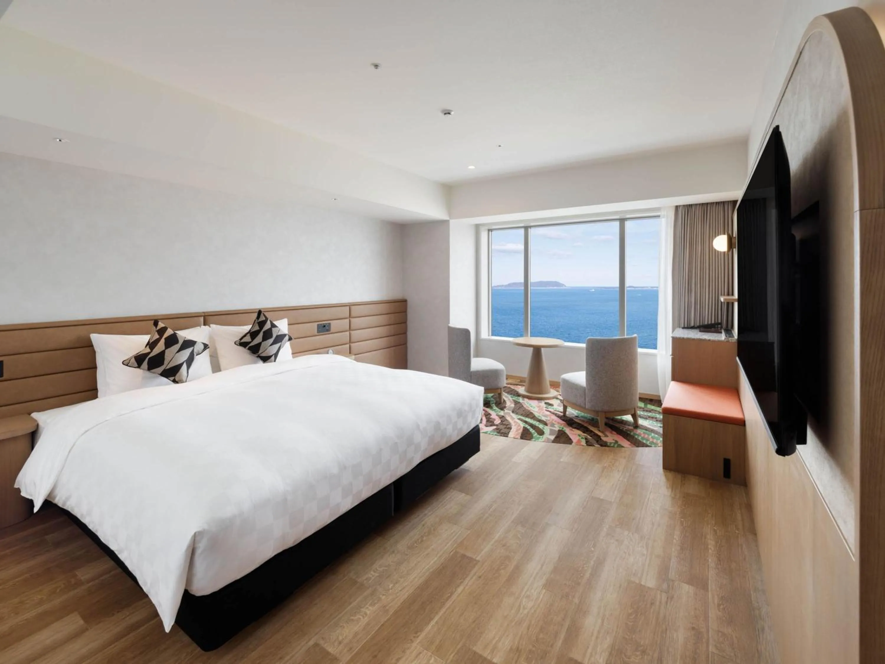 Deluxe King  - single occupancy in Fukuoka Prince Hotel Momochihama