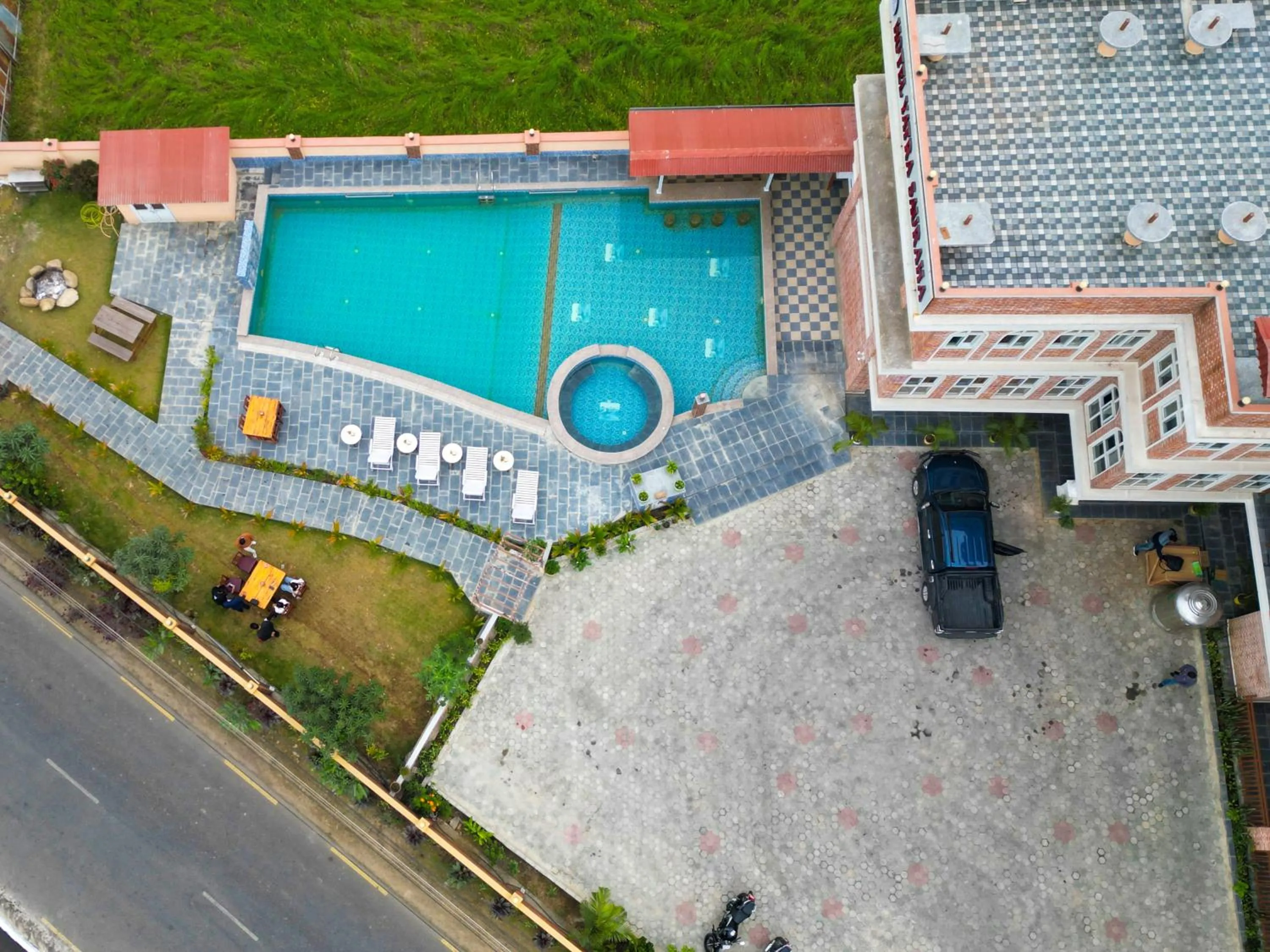 Swimming pool in Hotel Yatra Sauraha Pvt Ltd