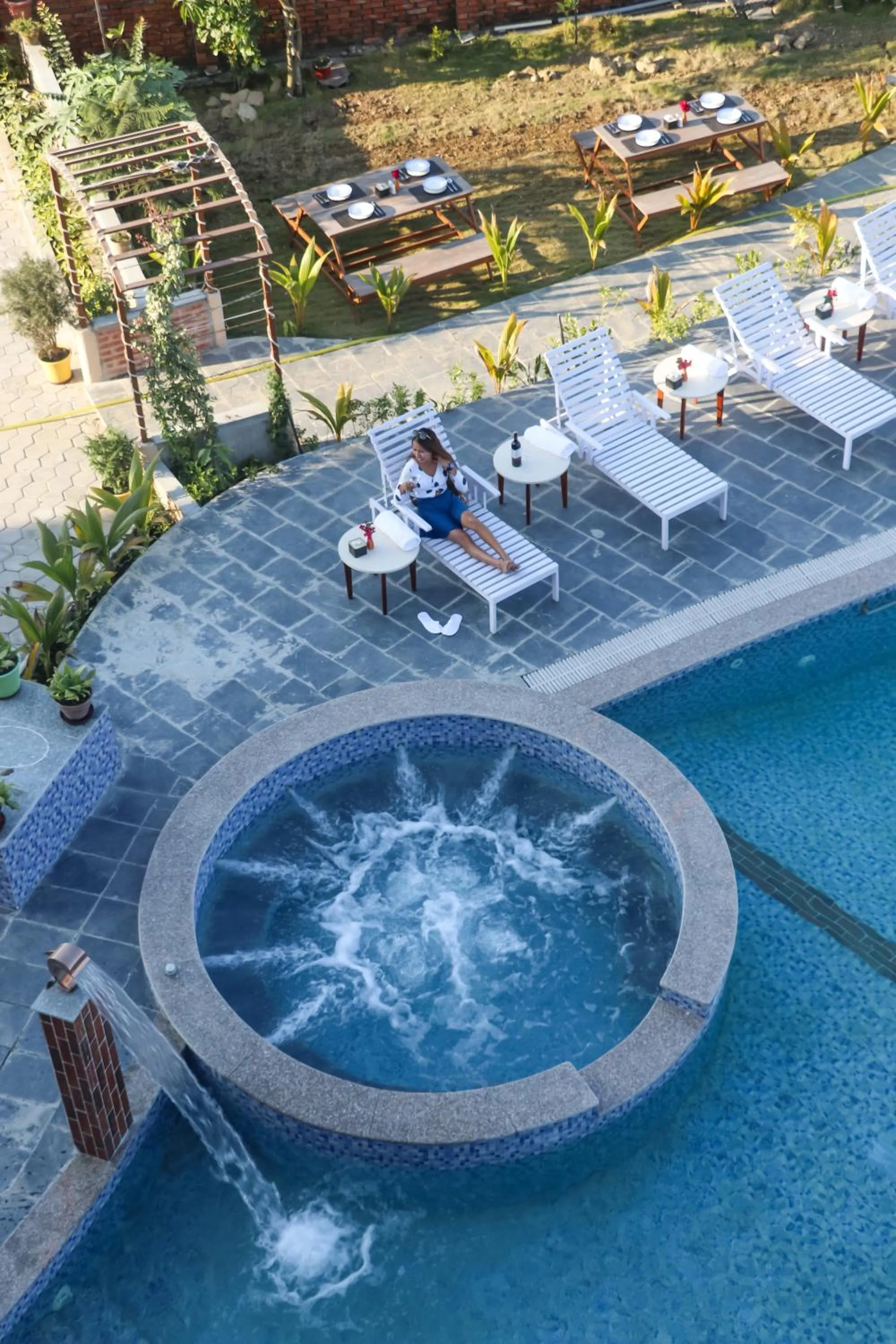 Swimming pool in Hotel Yatra Sauraha Pvt Ltd